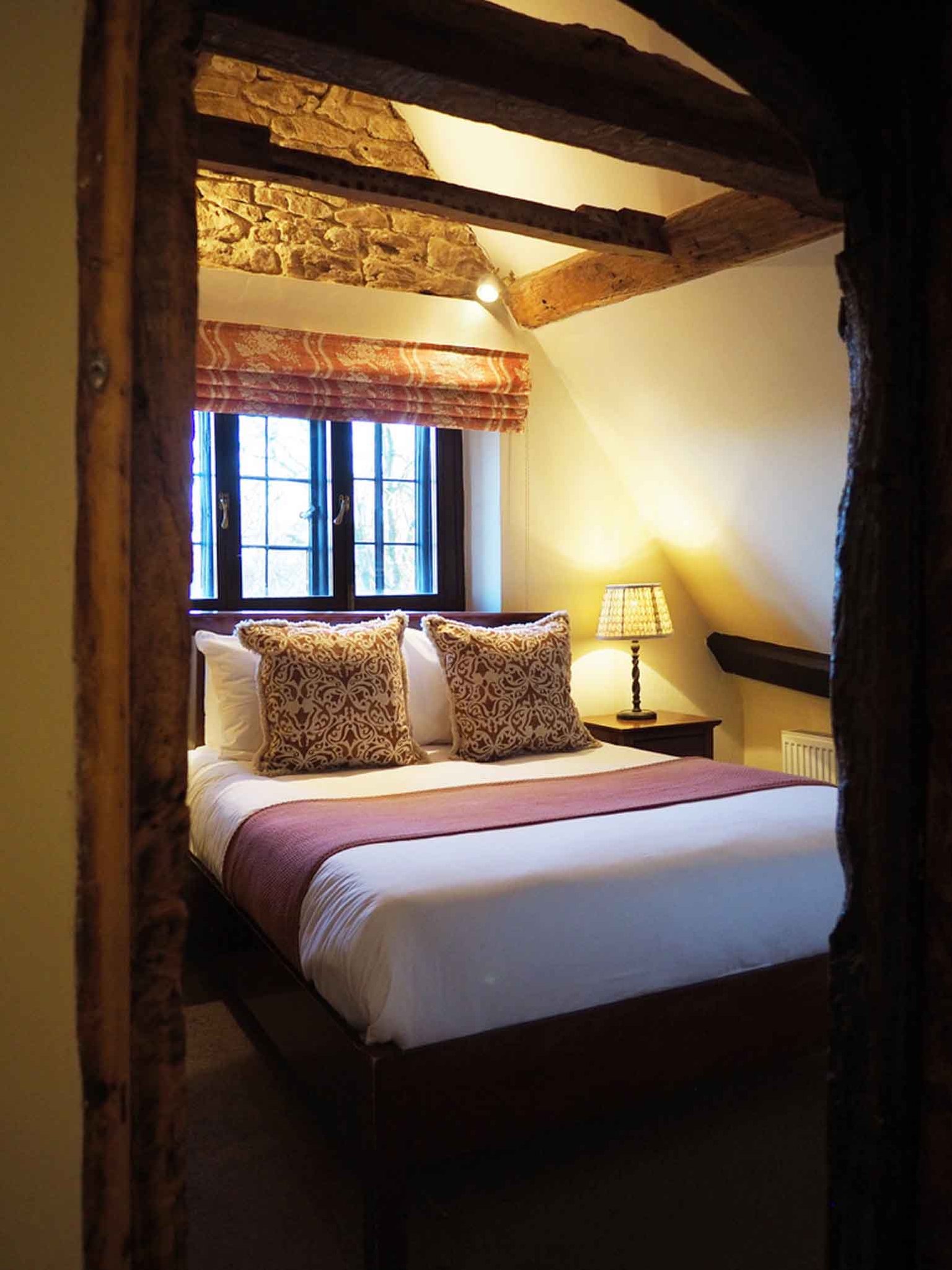 C1D_-_Standard_double_(3)_S