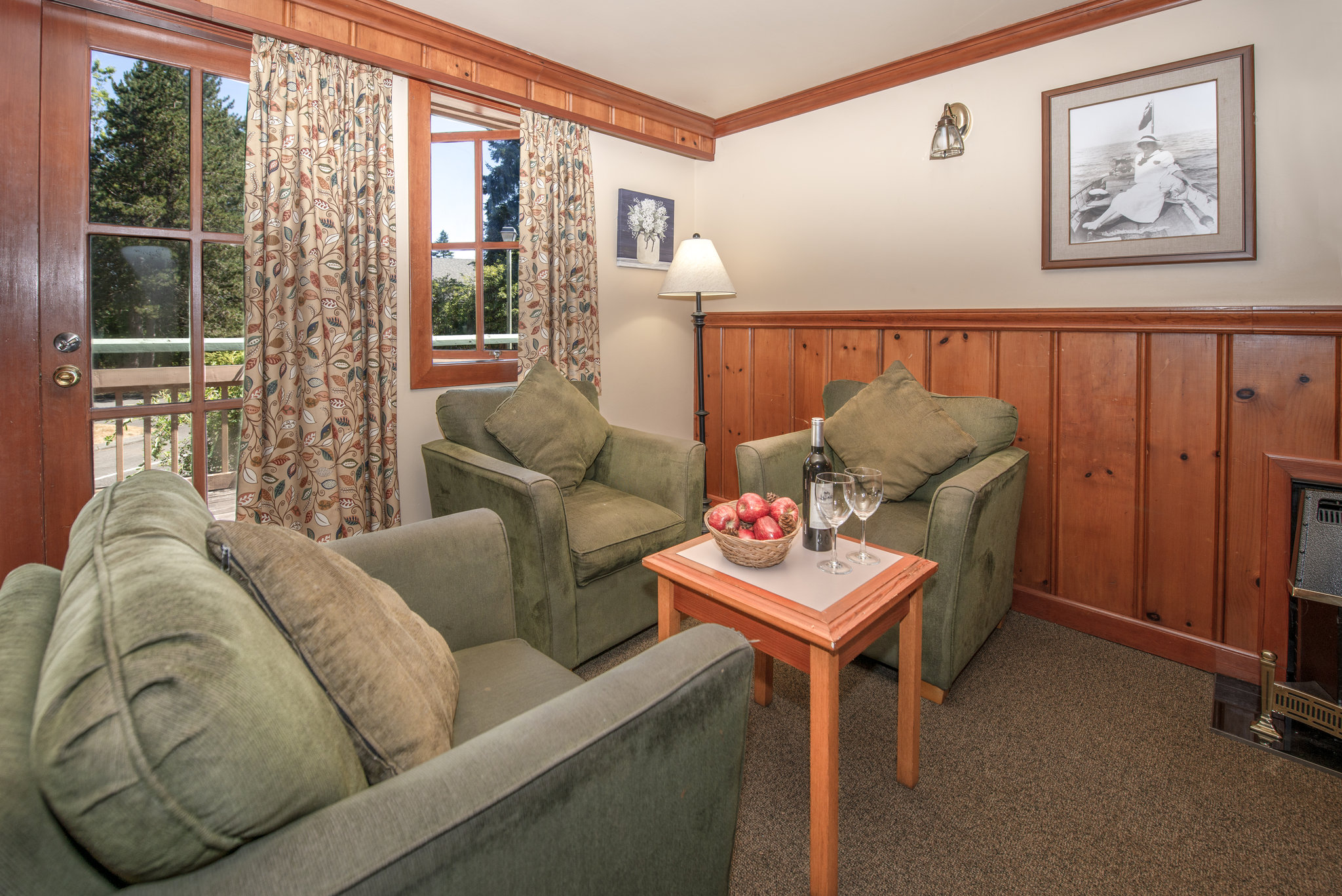 Garden_View_Three-Bedroom_Cabin-09_S