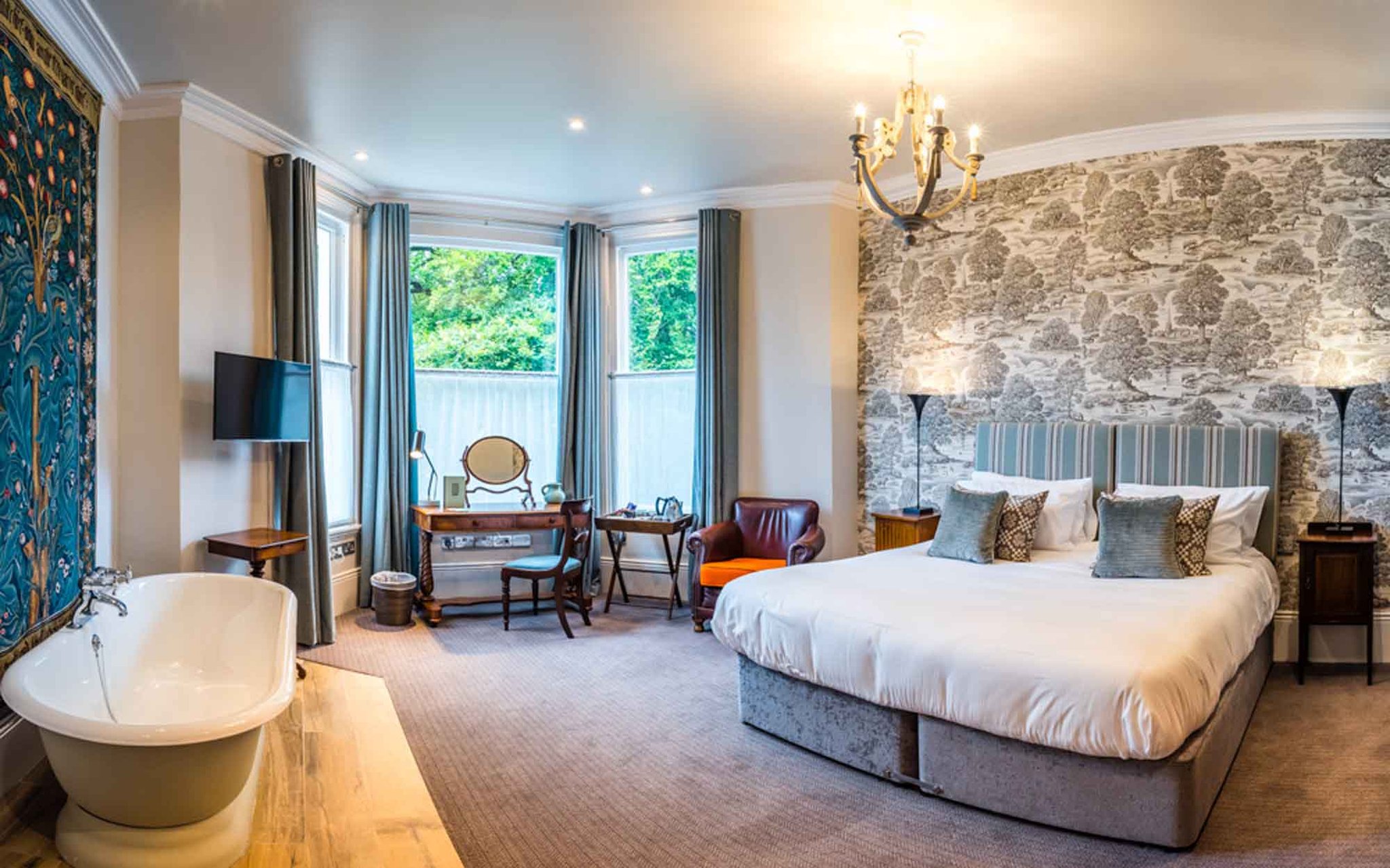 Superior_King_Room-01_S