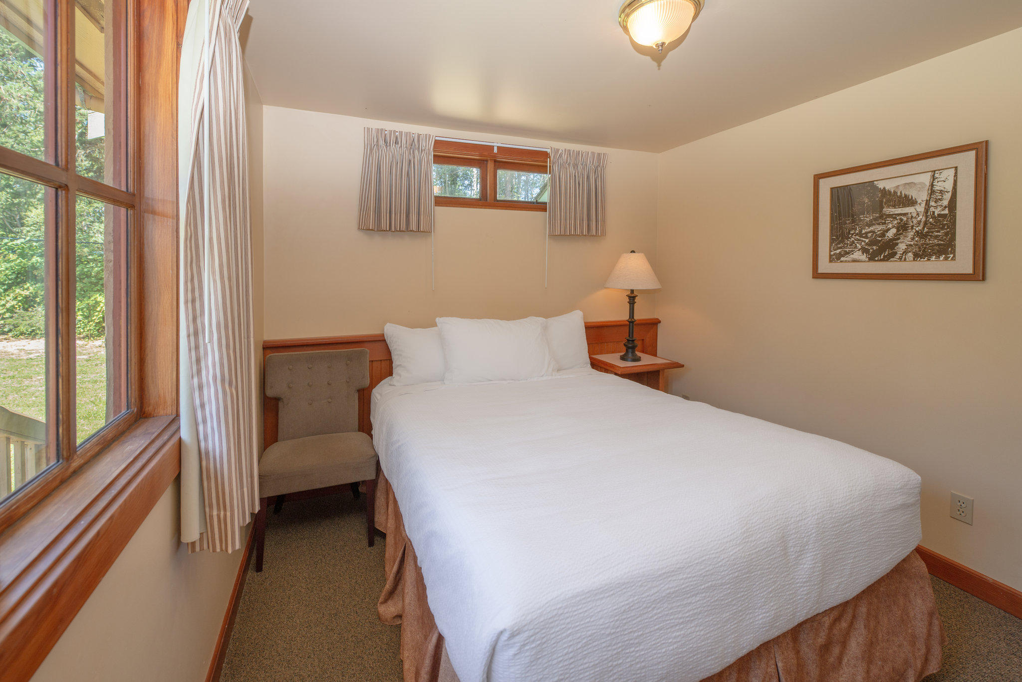 Garden_View_Three-Bedroom_Cabin-12_S