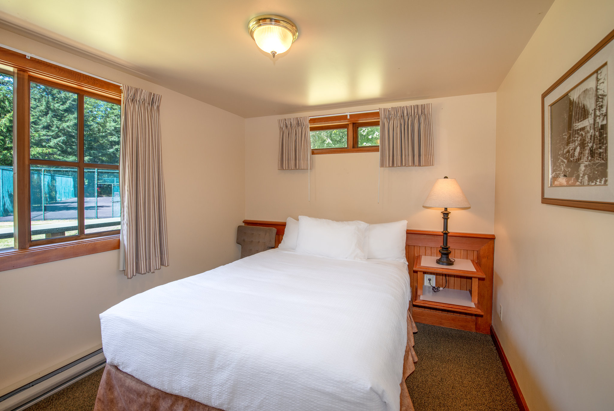 Garden_View_Three-Bedroom_Cabin-05_S