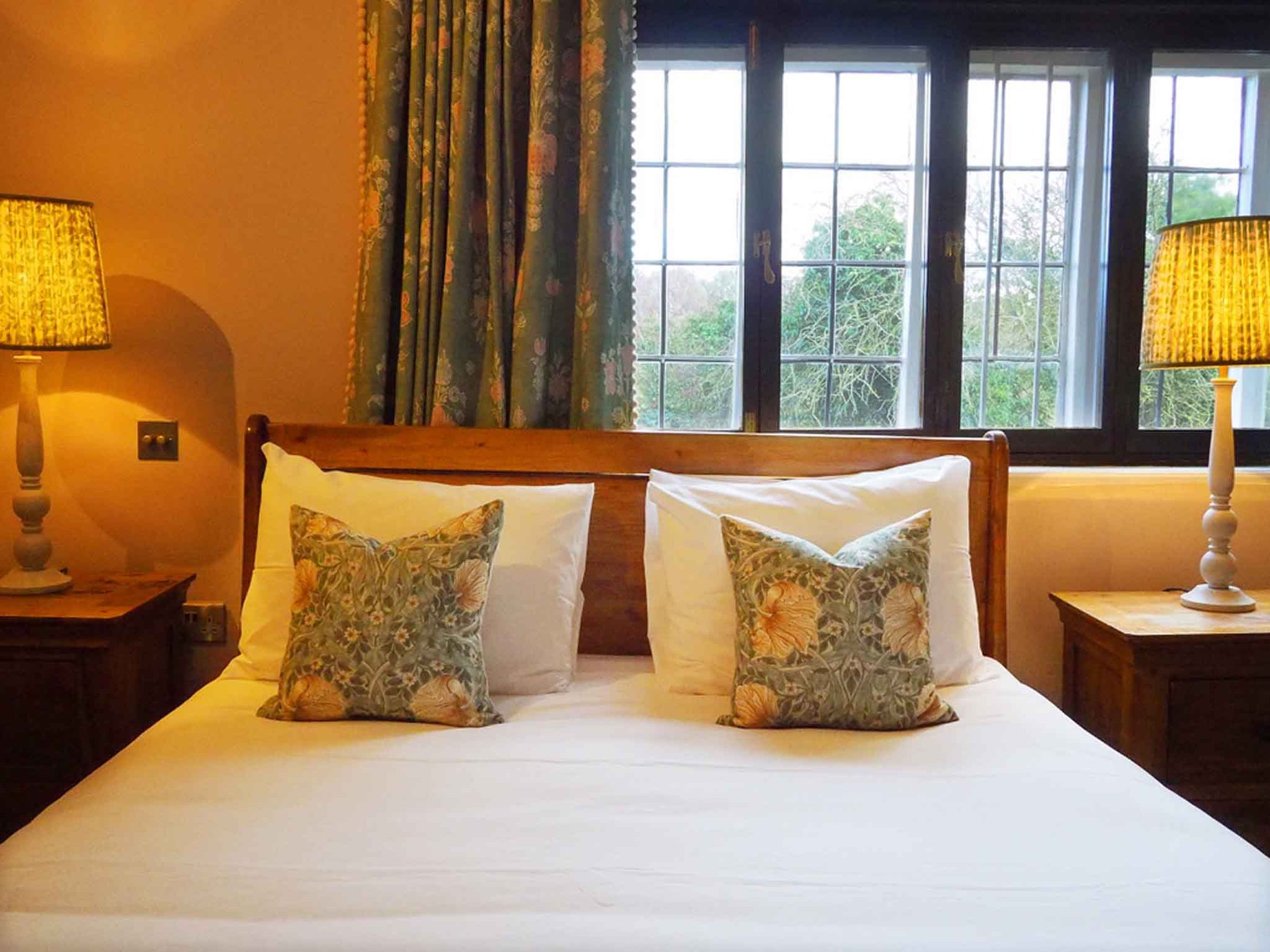 B1D_-_Superior_king_(9)_S