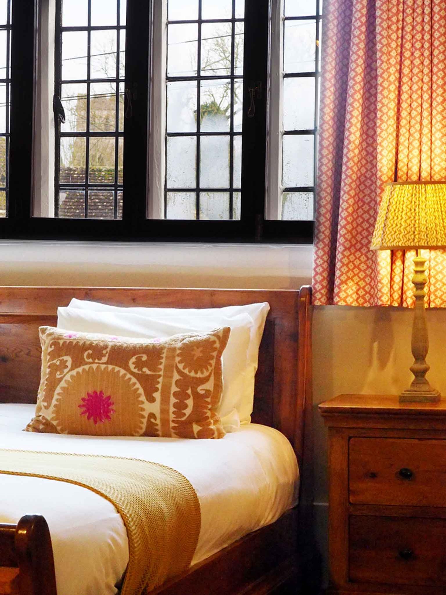 C1D_-_Standard_Double_(4)_S