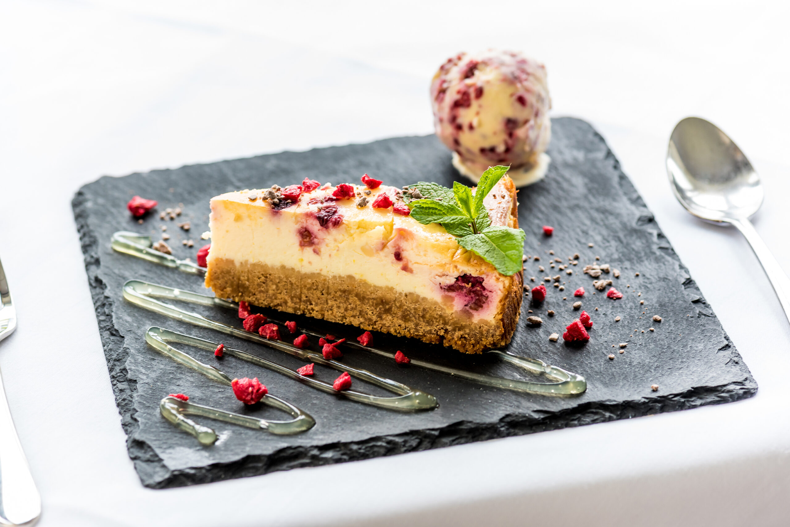 baked-lemon-and-raspberry-cheesecake3
