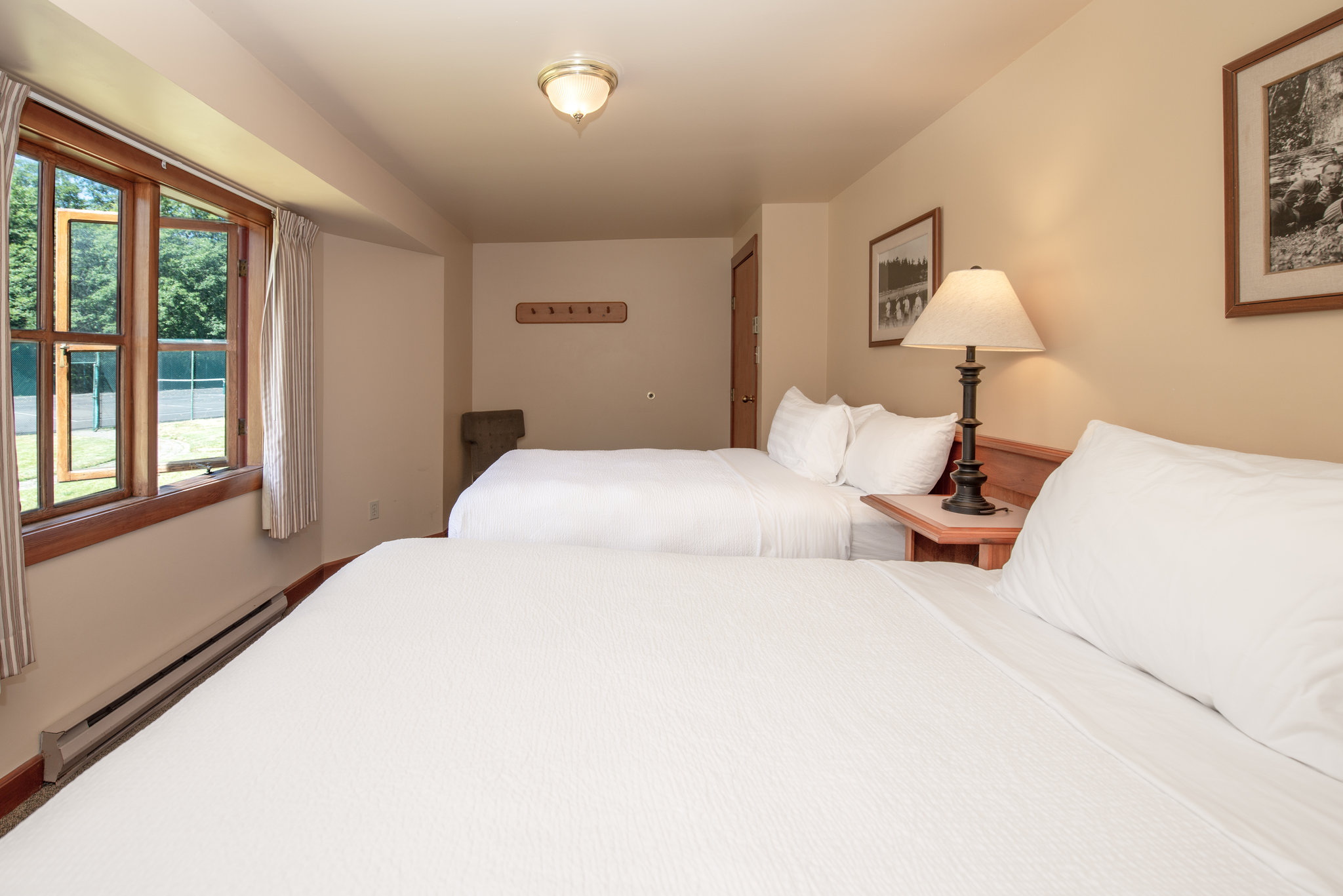 Garden_View_Three-Bedroom_Cabin-17_S