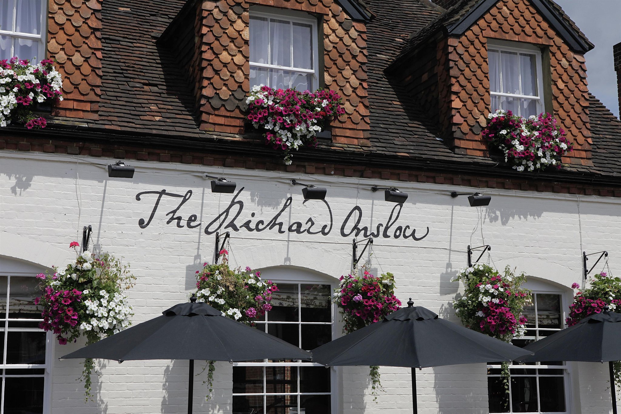 The_Richard_Onslow_Exterior_S