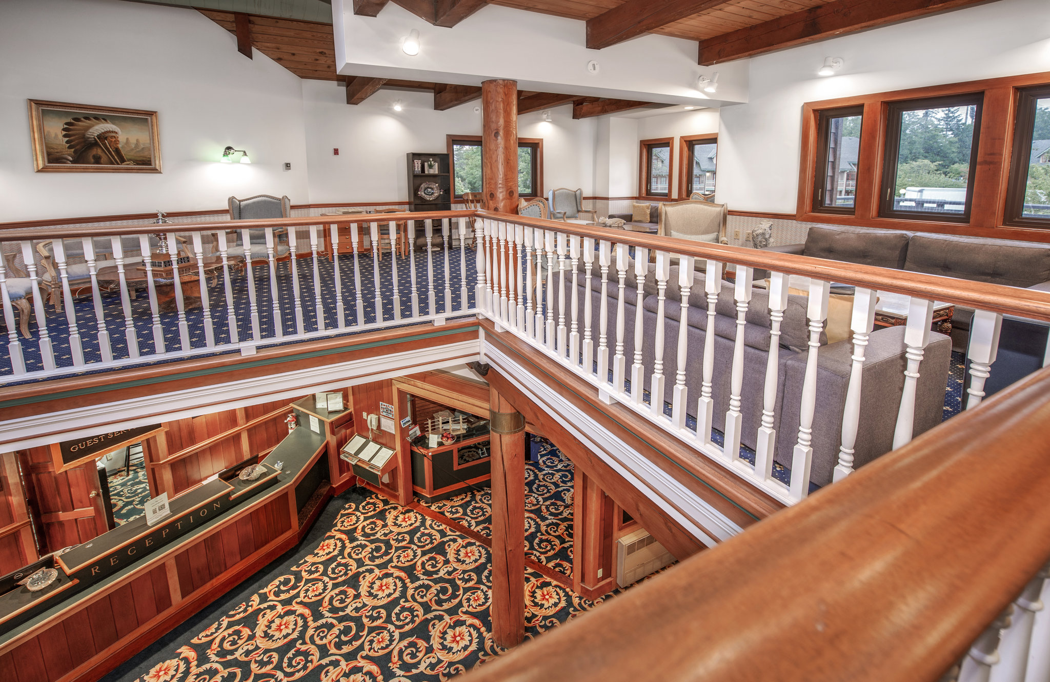 Upstairs_lounge-00_S