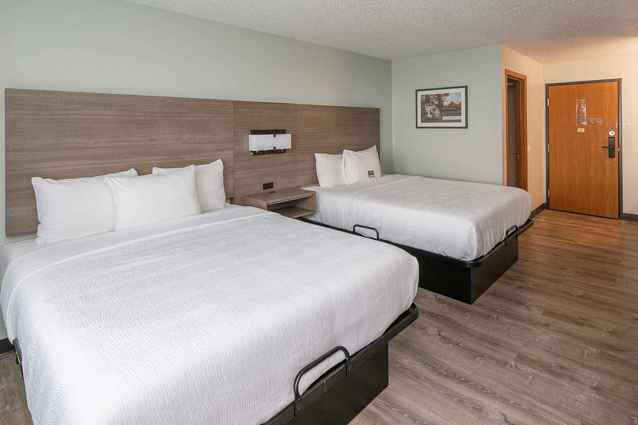 Queen_Ground_Flr_2_S