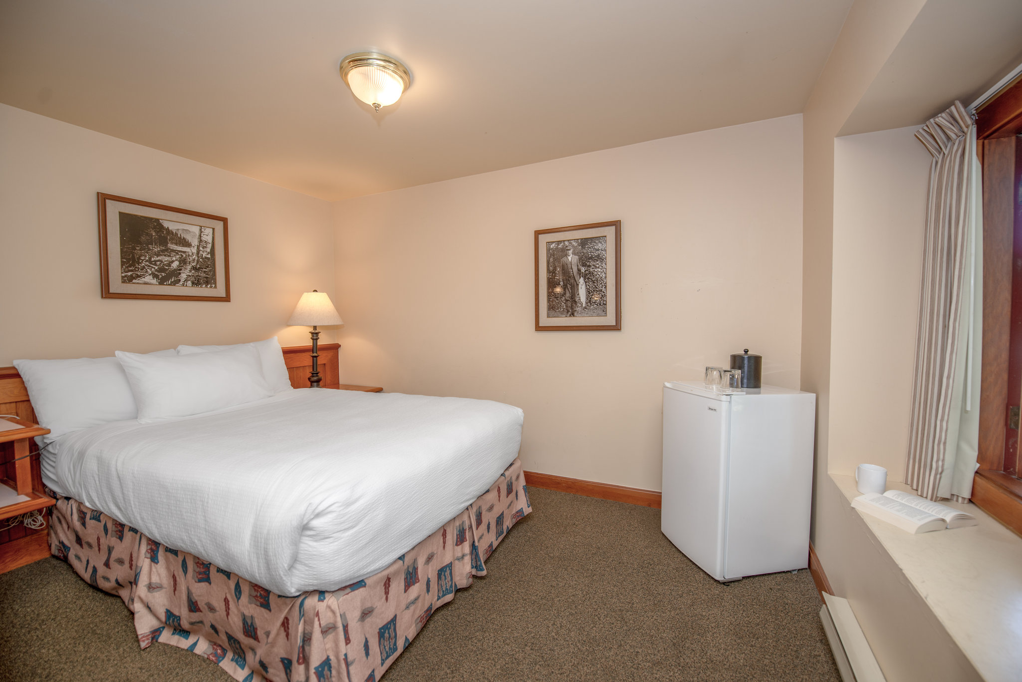 Garden_View_One-Bedroom_Cabin-04_S