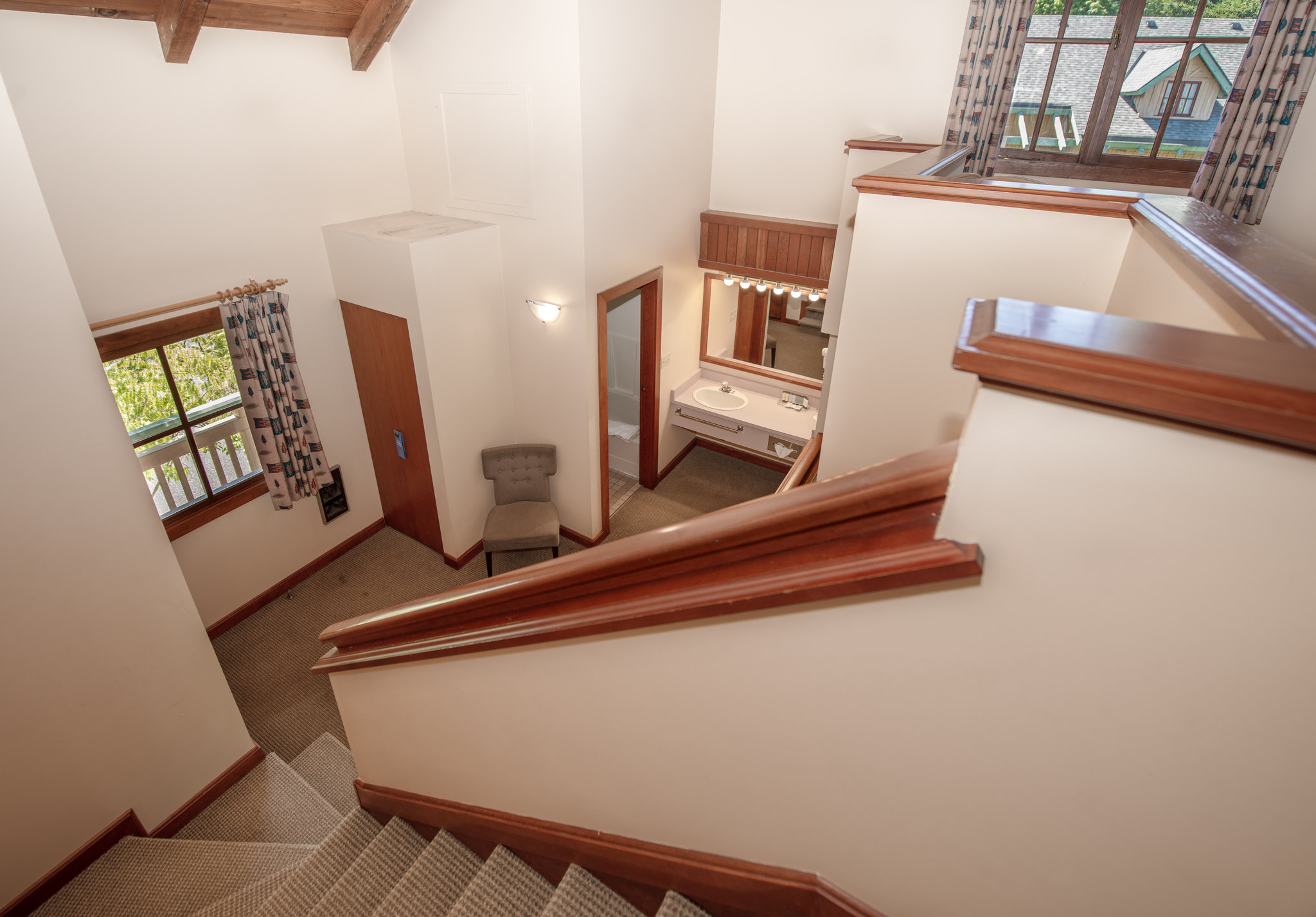 Garden_View_Family_Loft-04_S