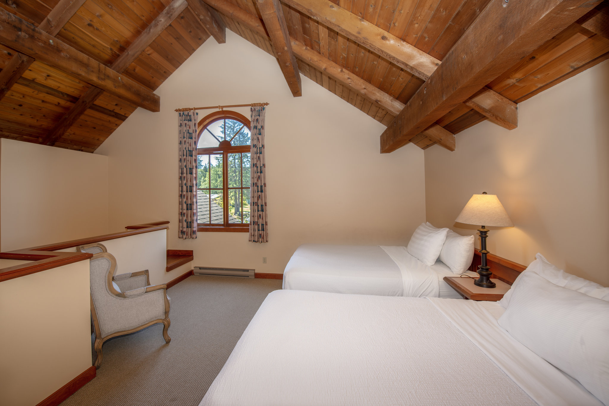 Garden_View_Family_Loft-08_S