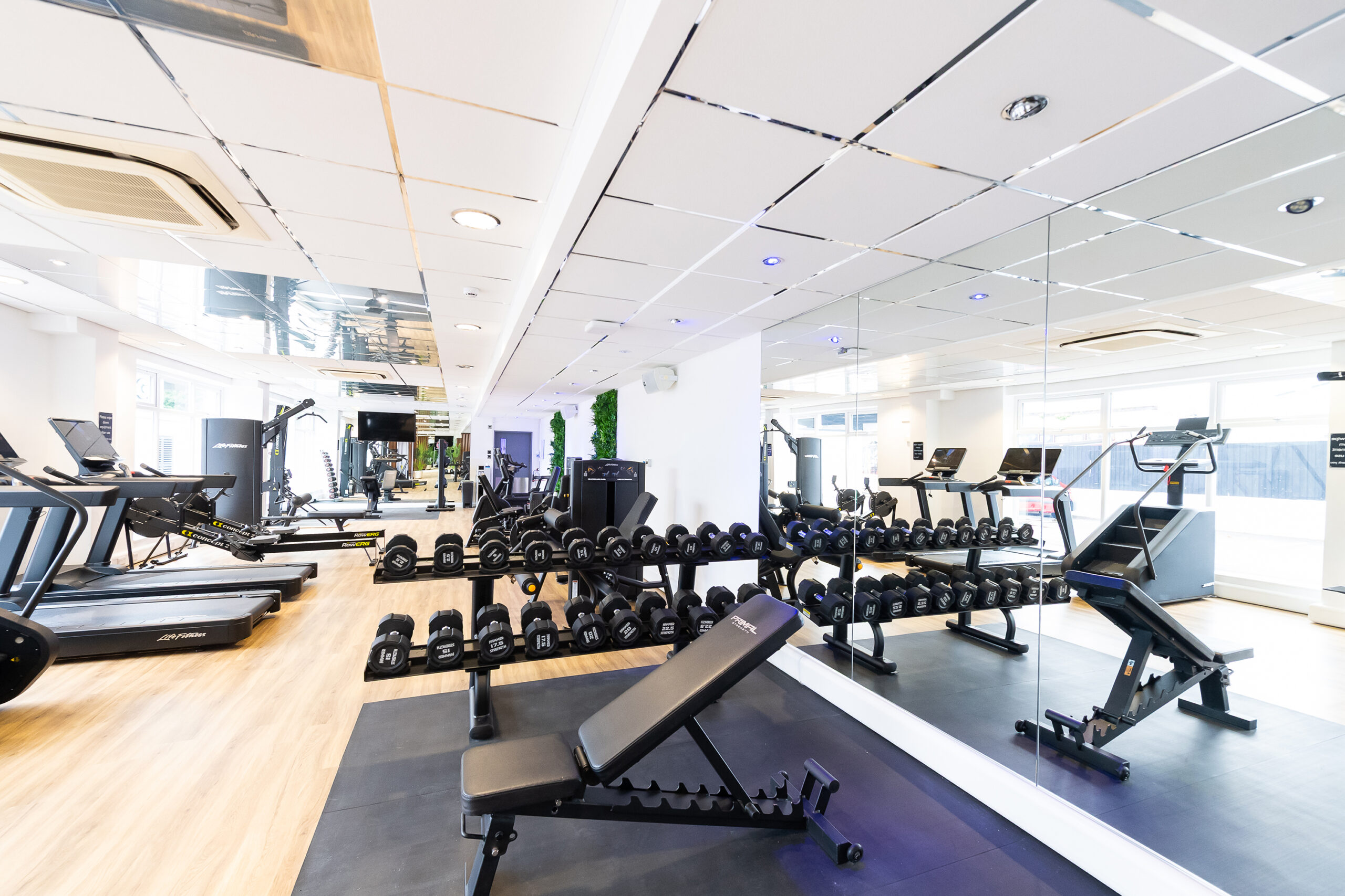 gym-equipment-at-Barnstaple-Health-&-Leisure-(4)_0