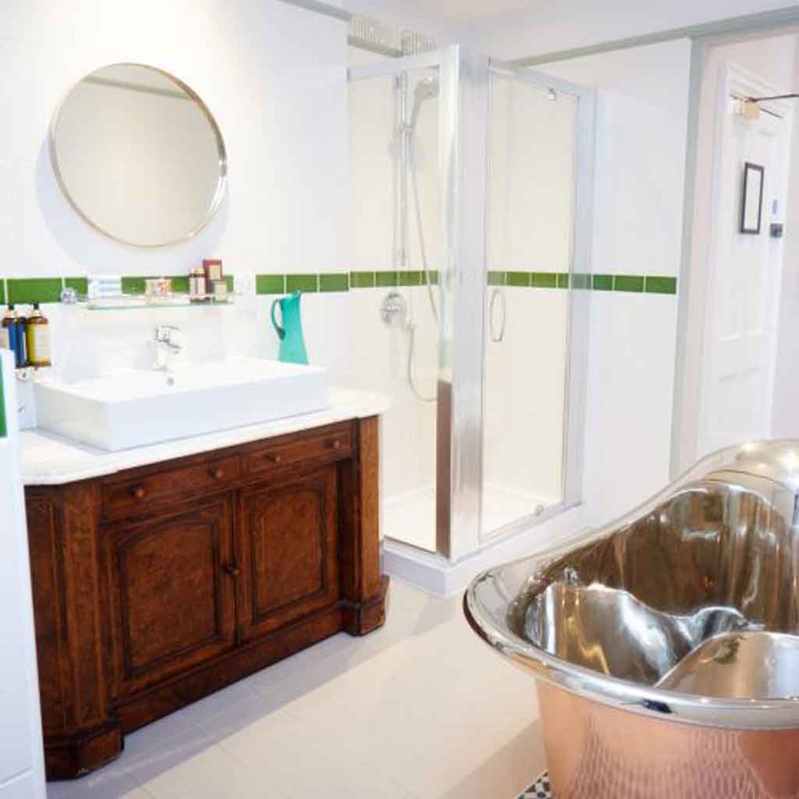 B1D_-_Superior_Premium_S