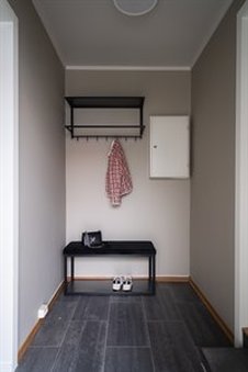 hallway-3-bedroom-apartment-enter-apartments-by-first-4_P