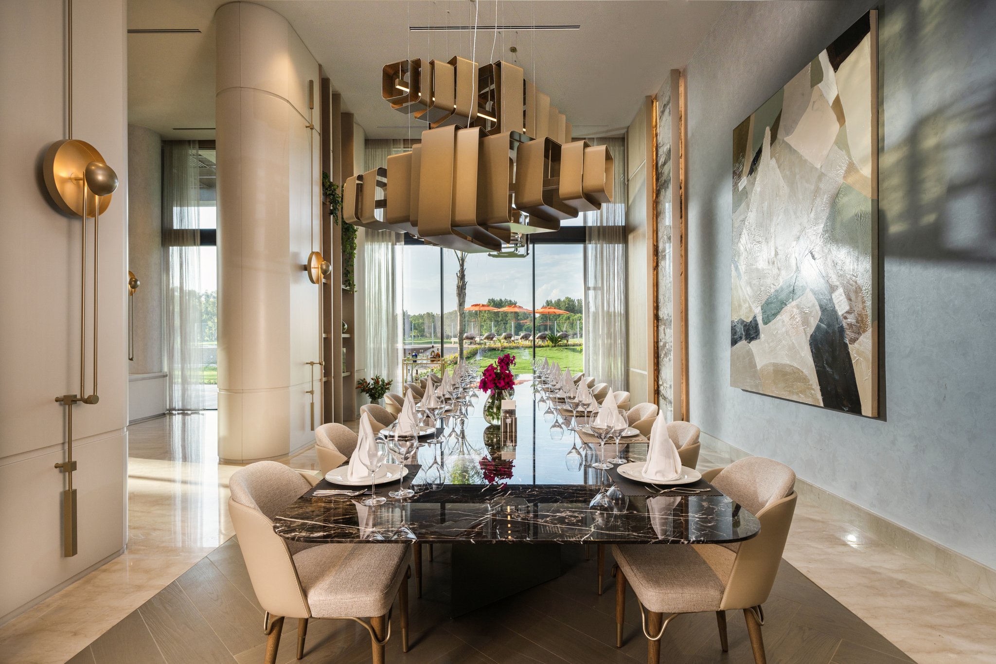 yIJQxHPxZE2wosVIGaXmRg_Royal_Mansion-Living_Room_5_S