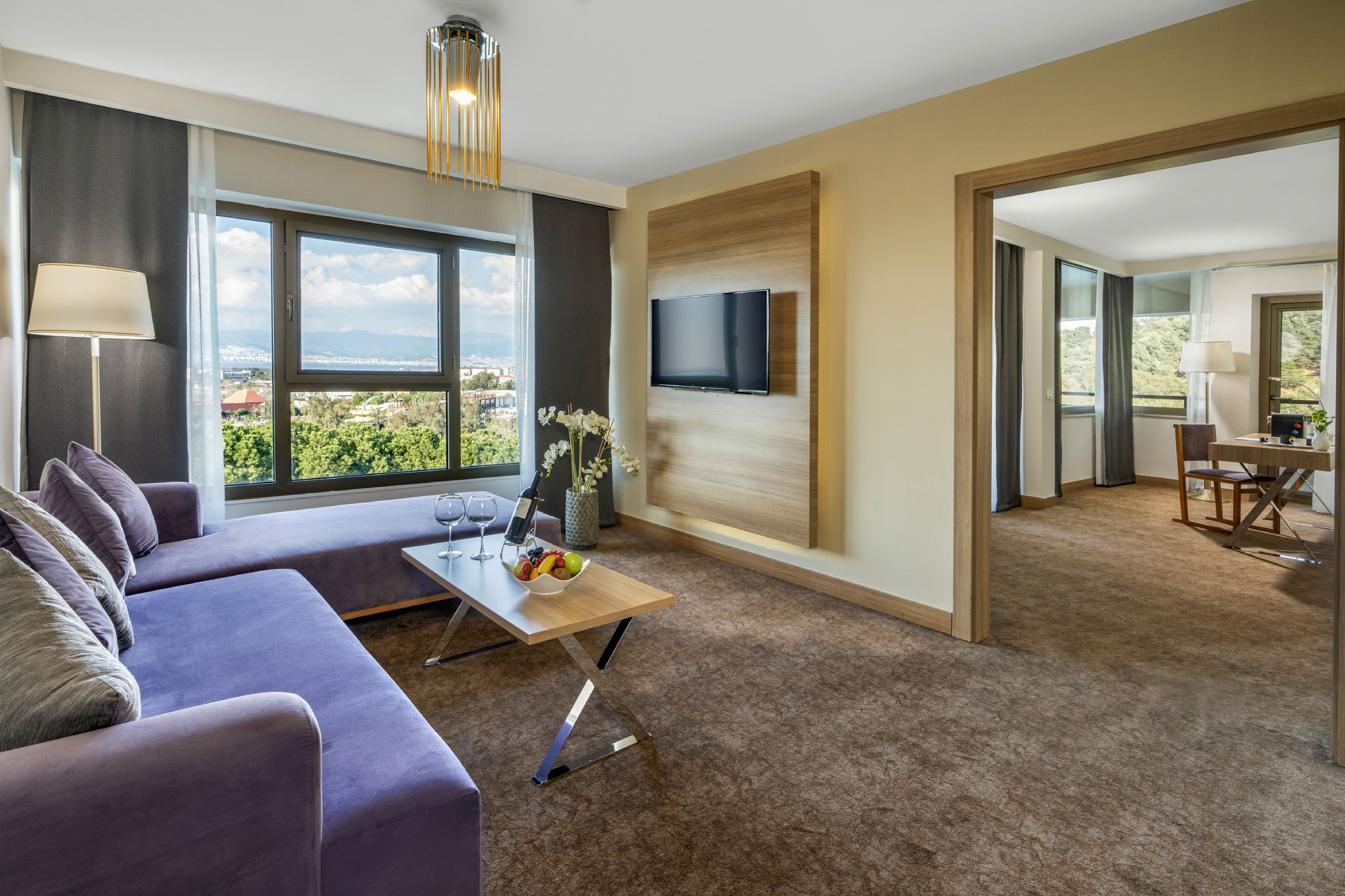 aNr0Gj0102L5K8em2pYMg_junior_suite_(1)_(1)_S