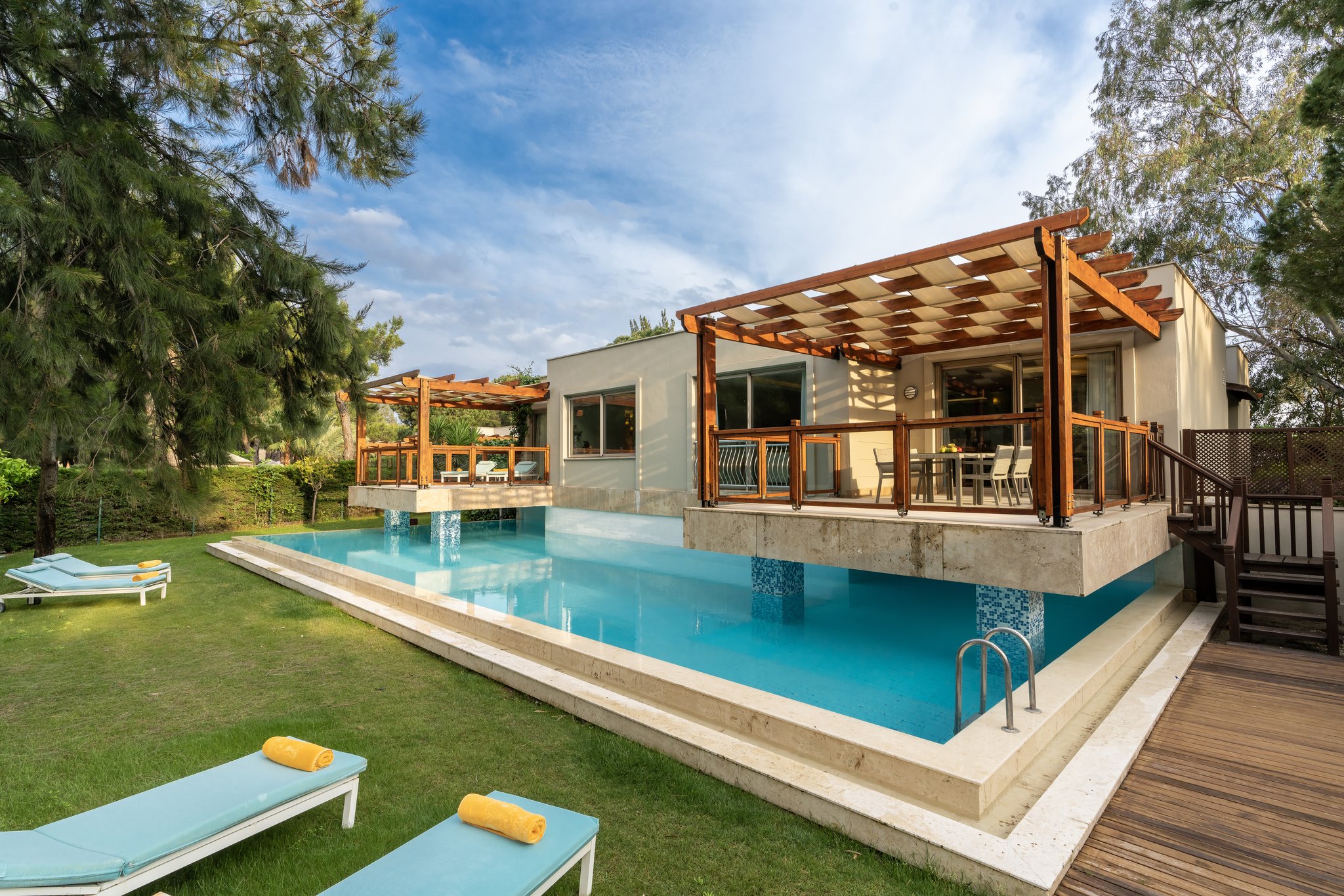 4xeydY90Sky2ct5y36BCRQ_Golf_Villa_3_Bedrooms_(14)_S