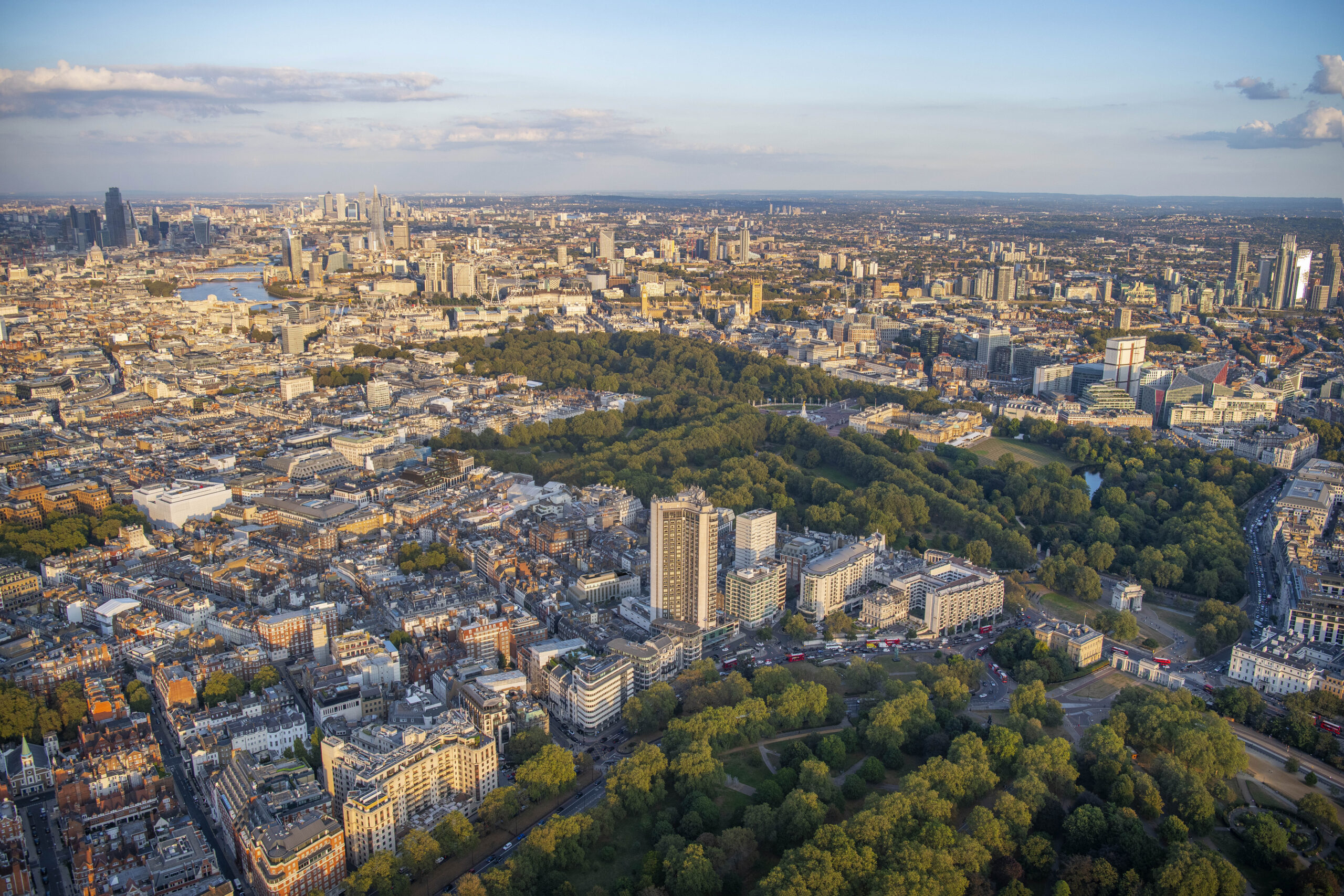 4253_PARK LANE MEWS_AERIAL_DRAFT_01