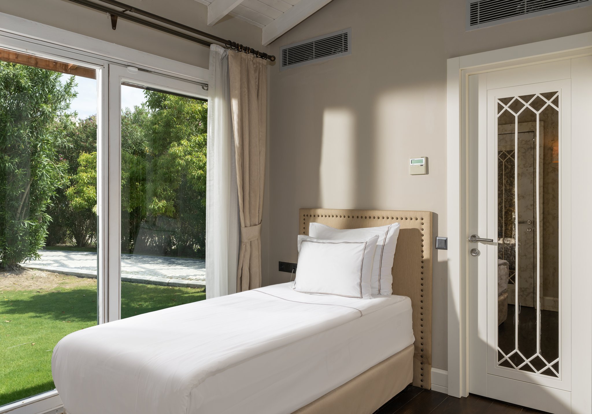 vrCObpkJtECq5z4YZo46vw_Maldives_Villa_(7)_S