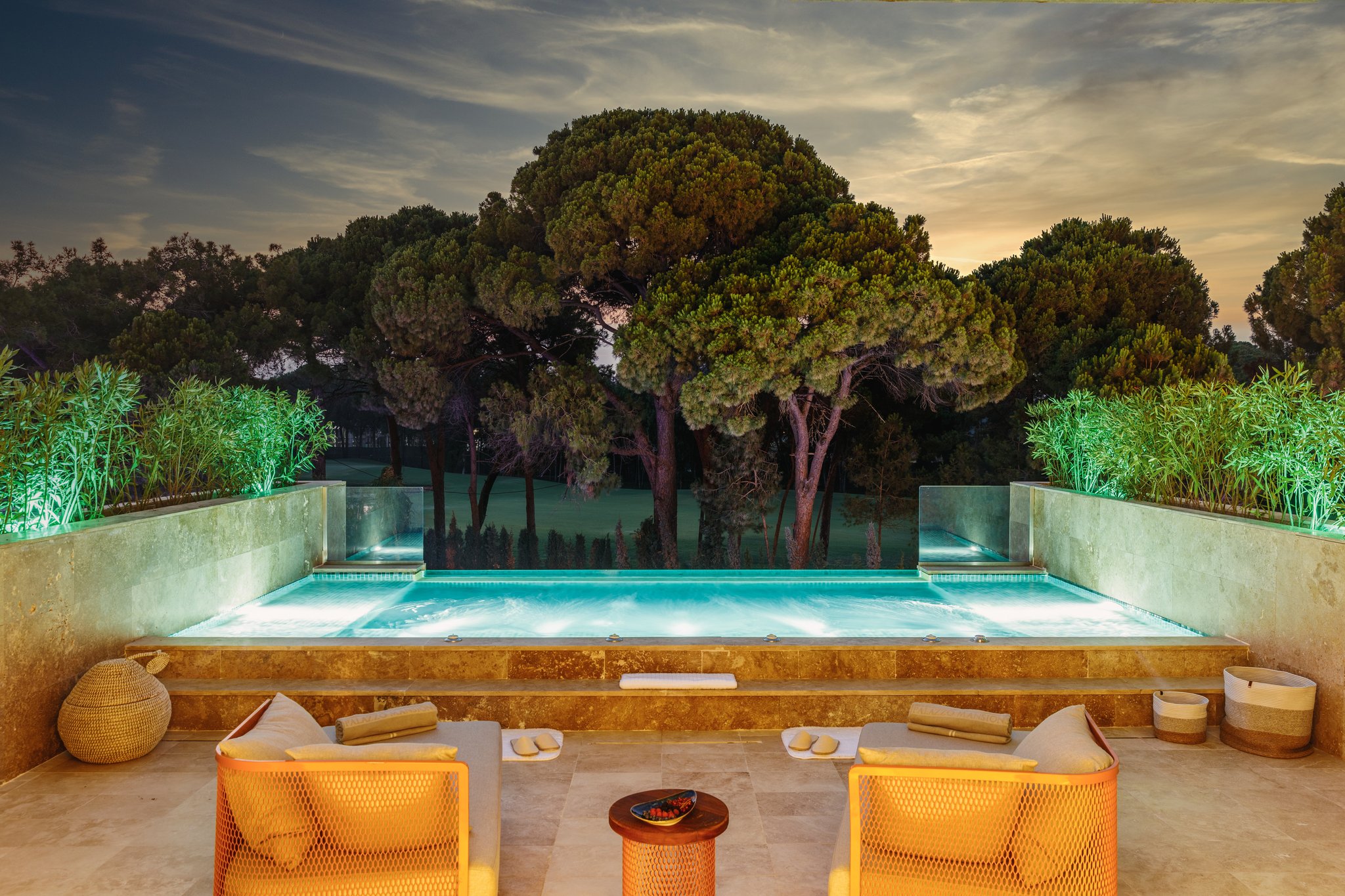 IIOVryE4Gk2xGoDjTqZqQ_Grand_Mansions_Master_Suite_7_S