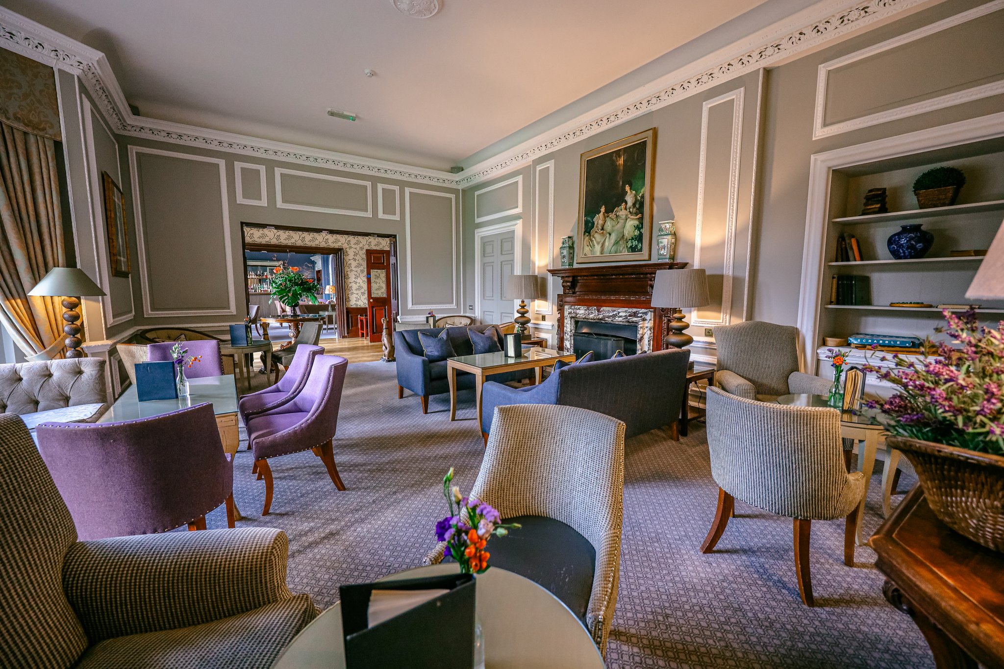 4lcYhwMtxkuUTsV9uB9s3g_Manor_Bar_S