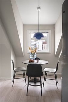 kitchen-table-2-bedroom-apartment-enter-apartments-by-fir_P