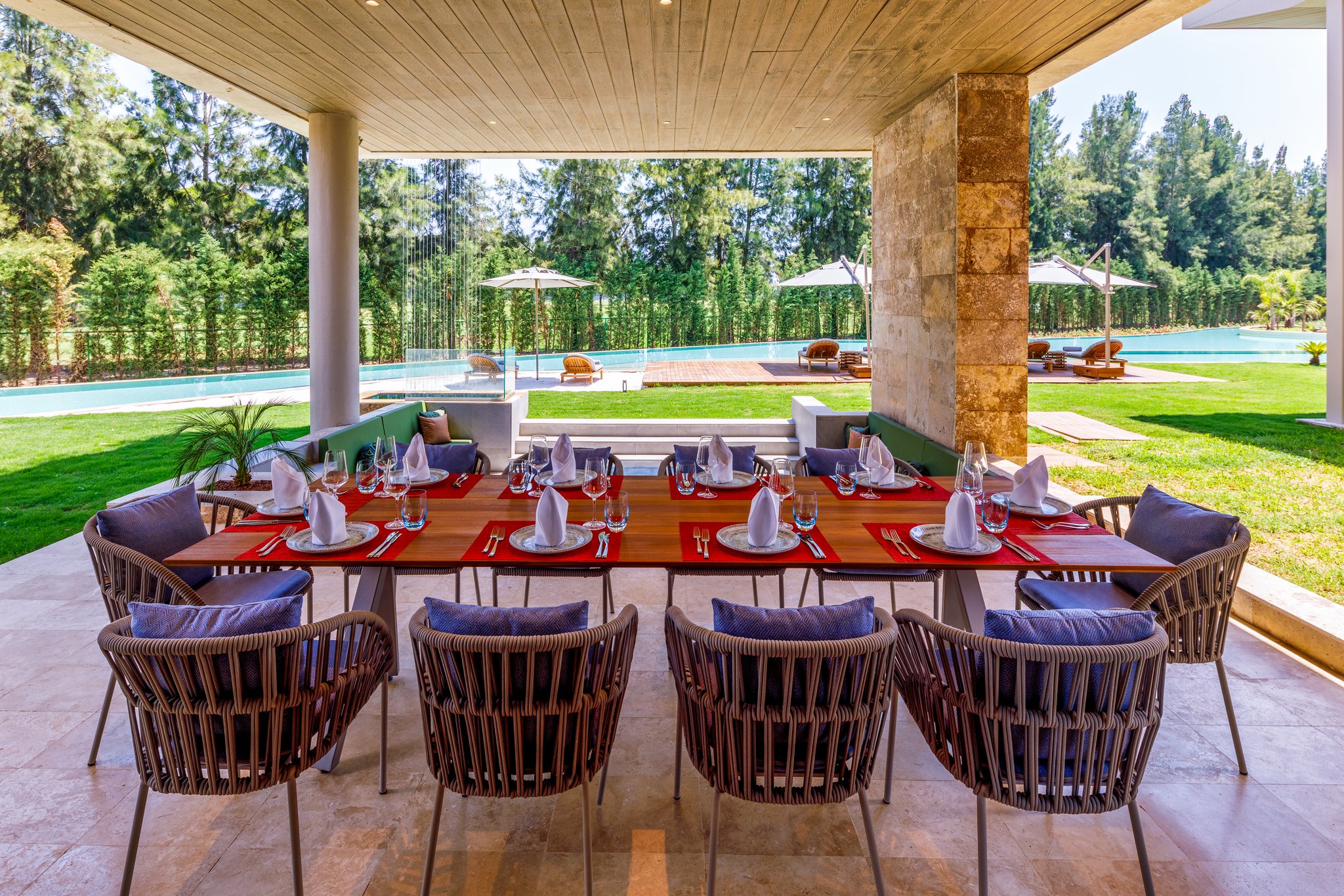 tQWTXIrHK0u8G1mBVML84Q_Grand_Mansions_Ourdoor_13_S