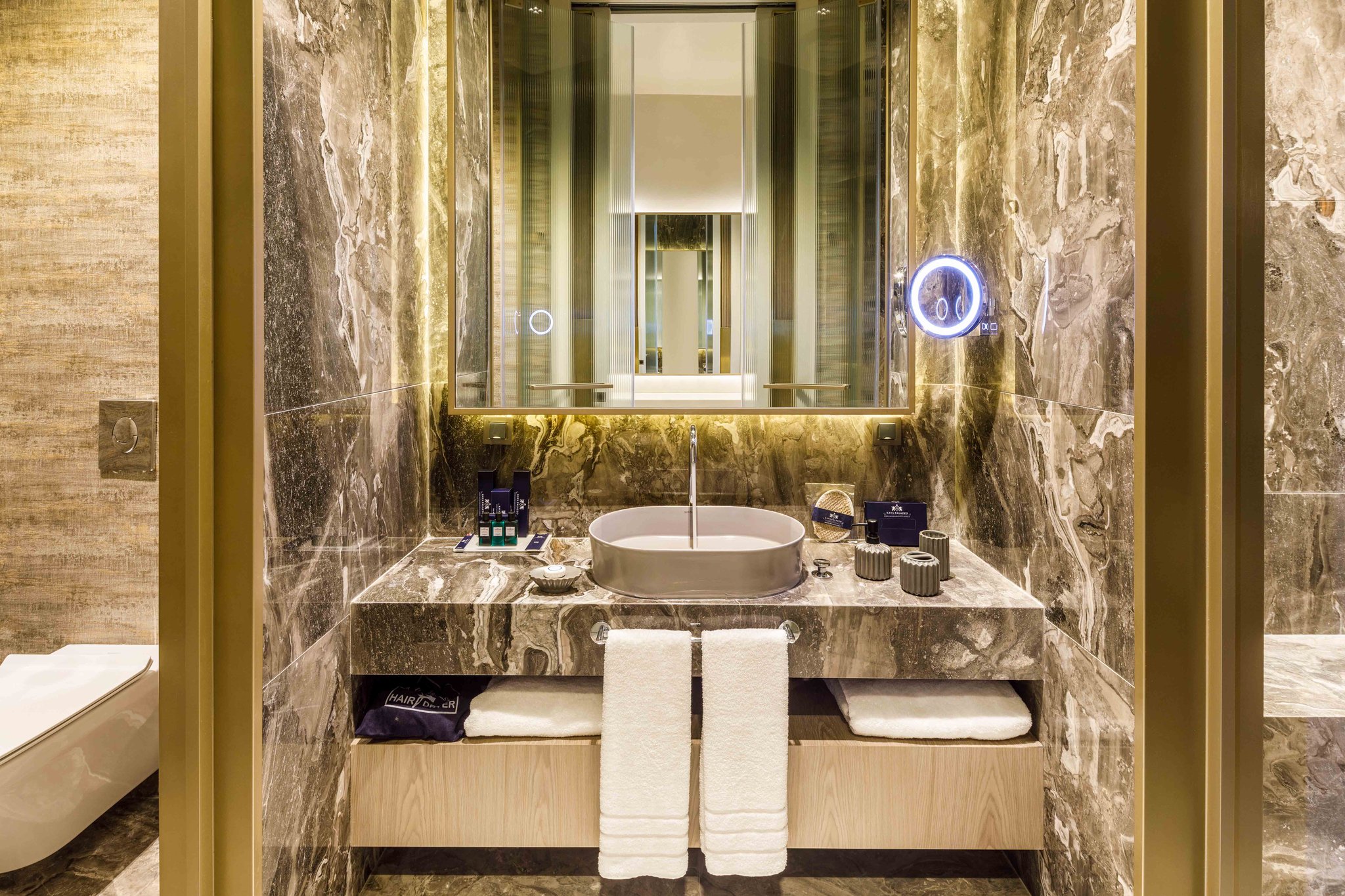 8nHZJqMUoUu8jTICcnsBkA_Grand_Mansions_Vip_Twin_Room_Bathr_S