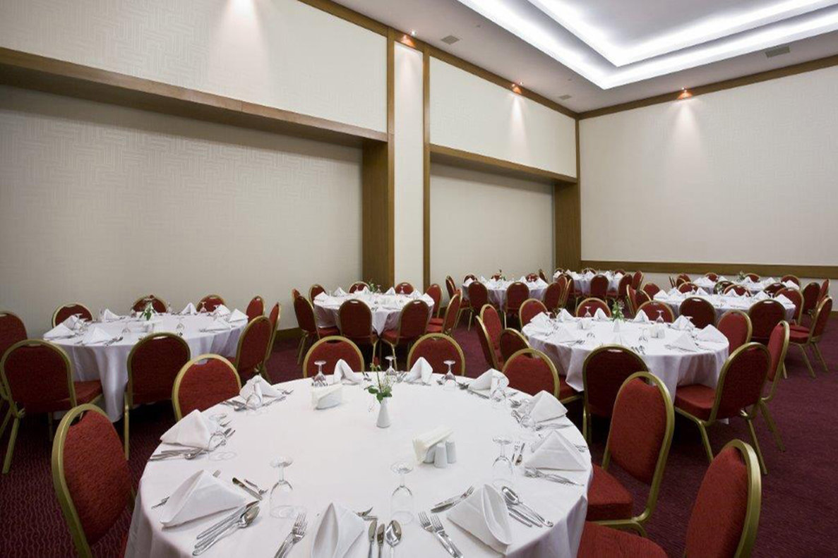 Banquet_Room2_S