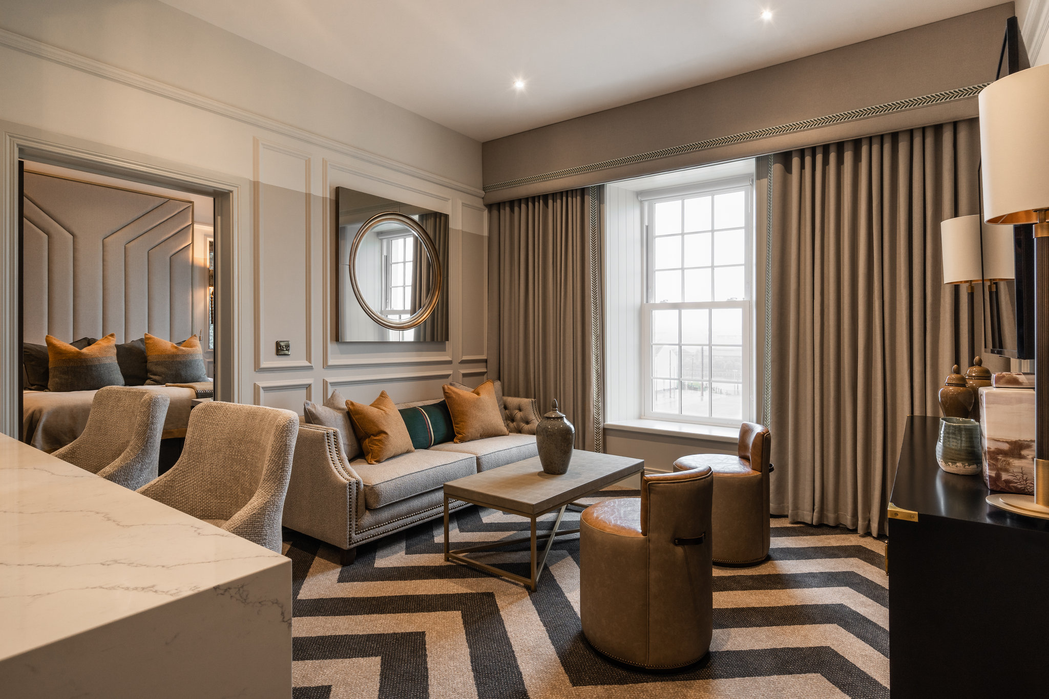 Suite_Living_Room_1_S