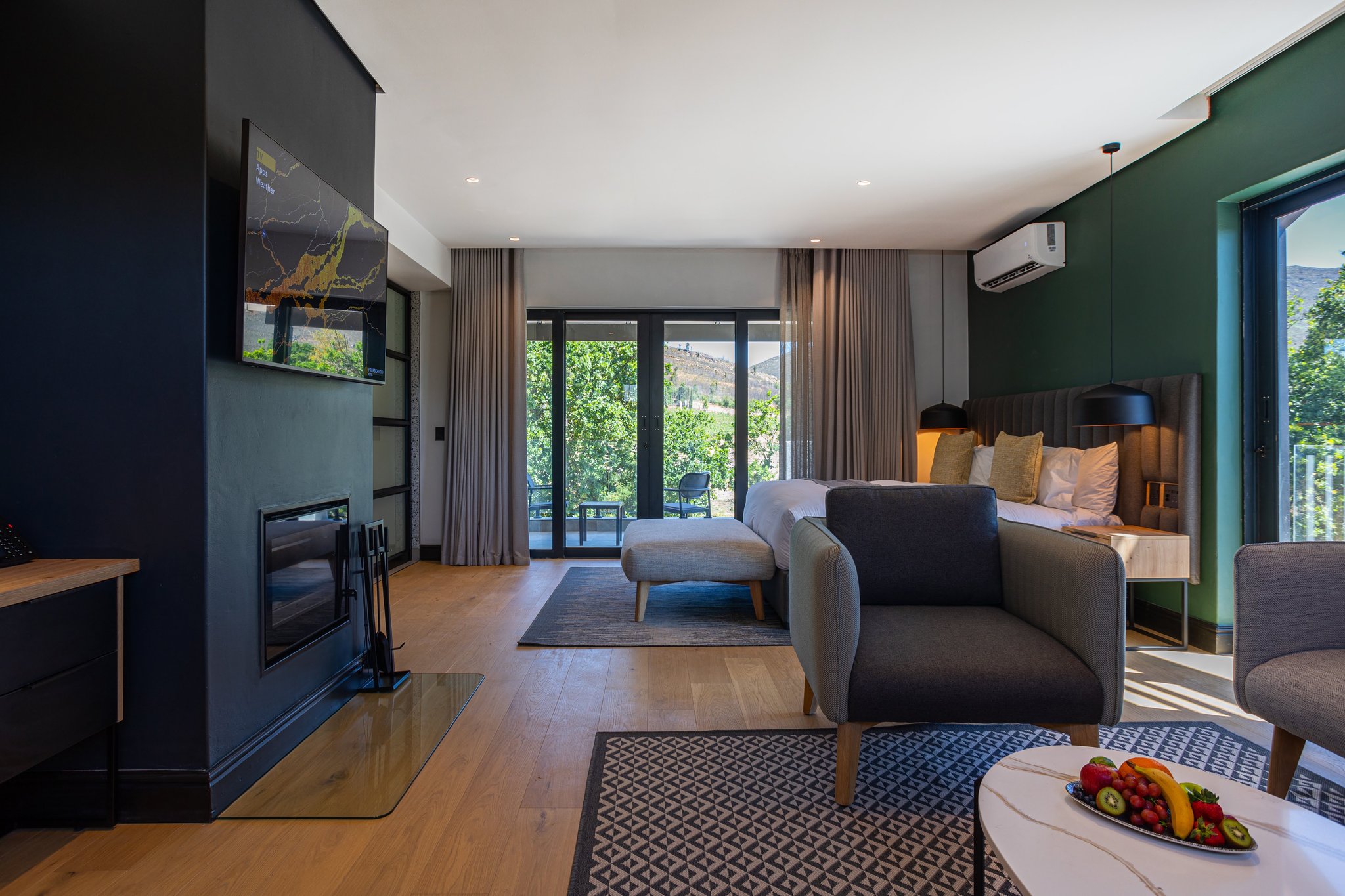 Executive_room_(24)_S