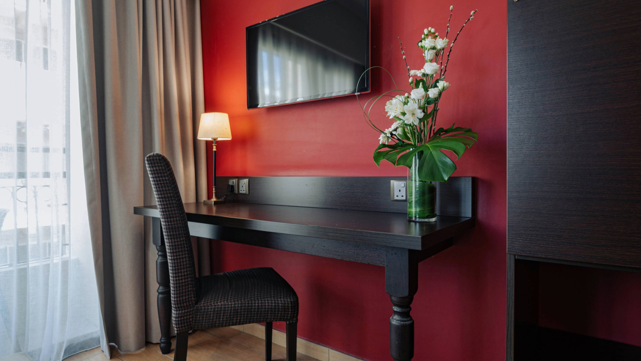 AX_The_Victoria_Hotel_-_Deluxe_Suite_(6)_S