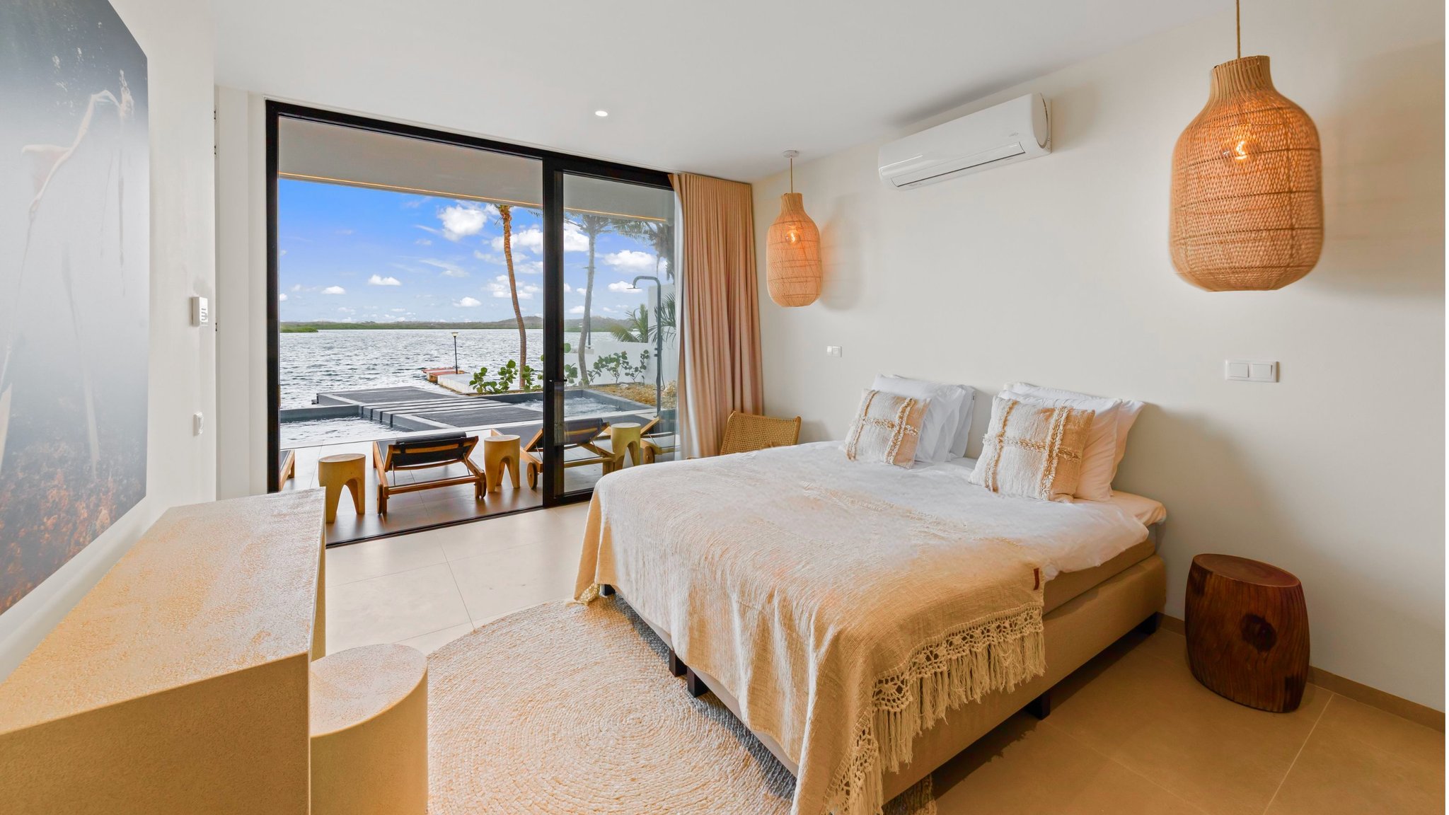 UVVGTUYBkCwCPf9PJF09w_The_Wave_Villa_Bedroom_6_S