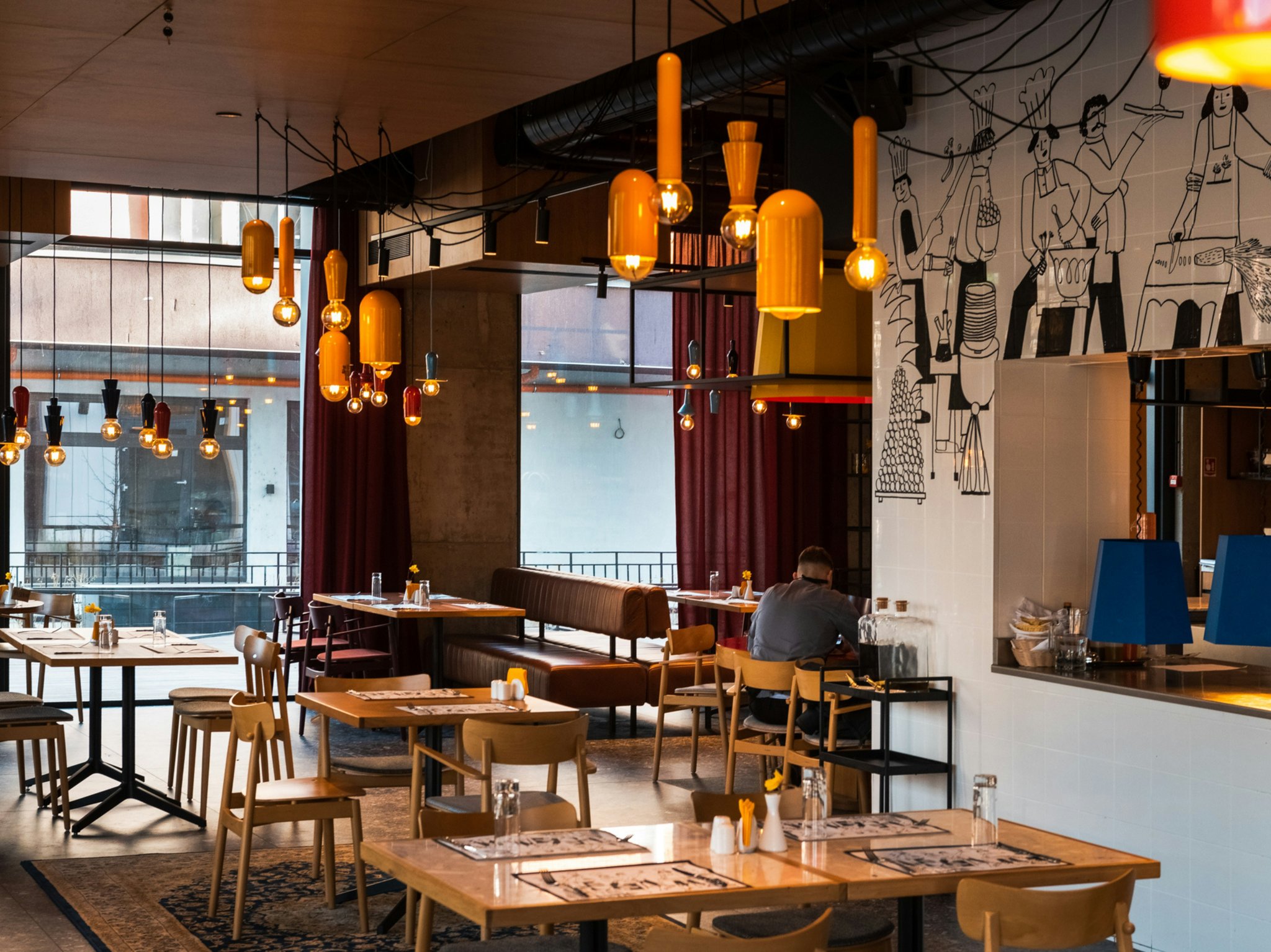 jLoGr3wKH0KNEK9IjP32xg_restaurant_3_S