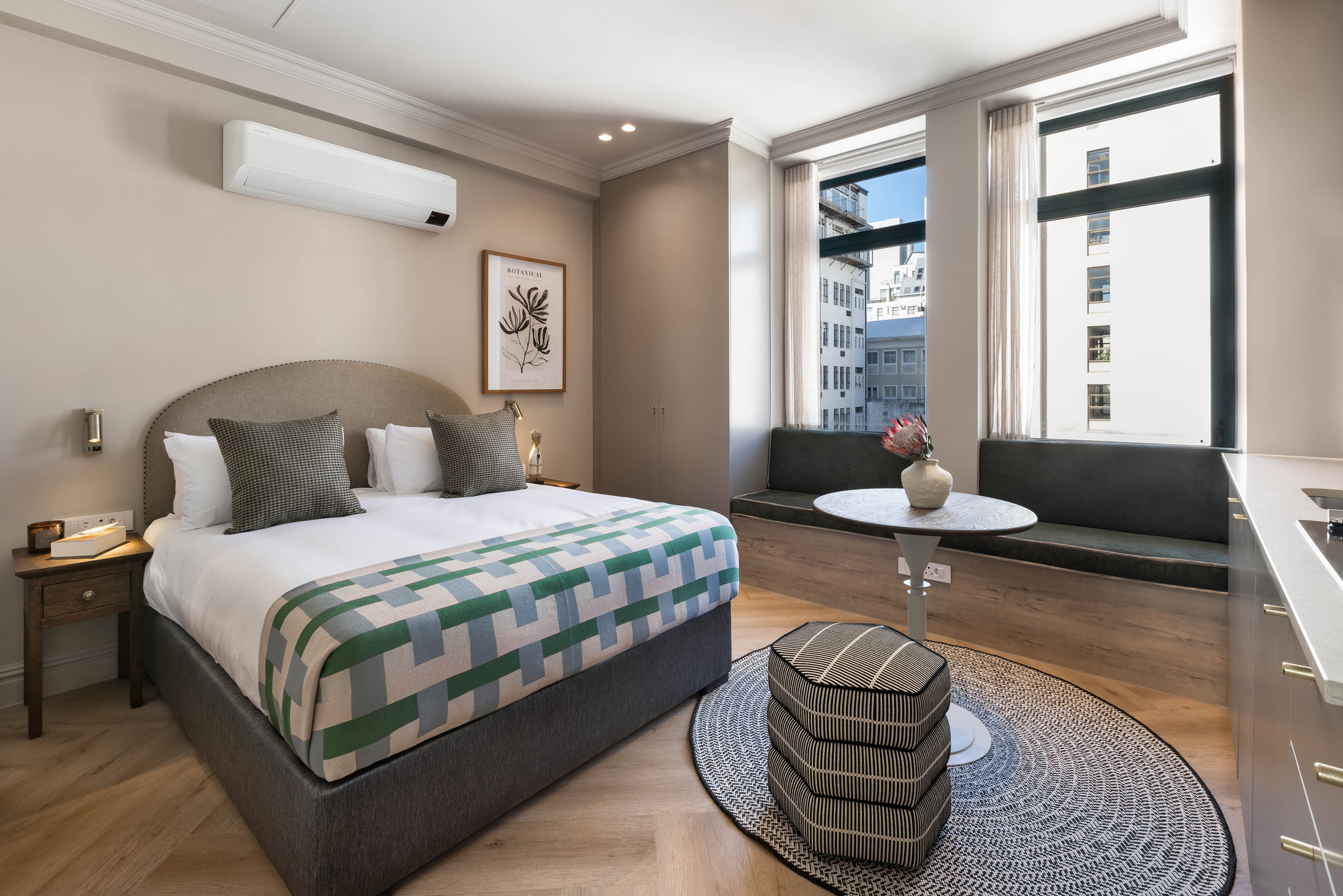 CYeZnGEsyUy9tdlkI2Tjyw_Standard_Studio(4)_S