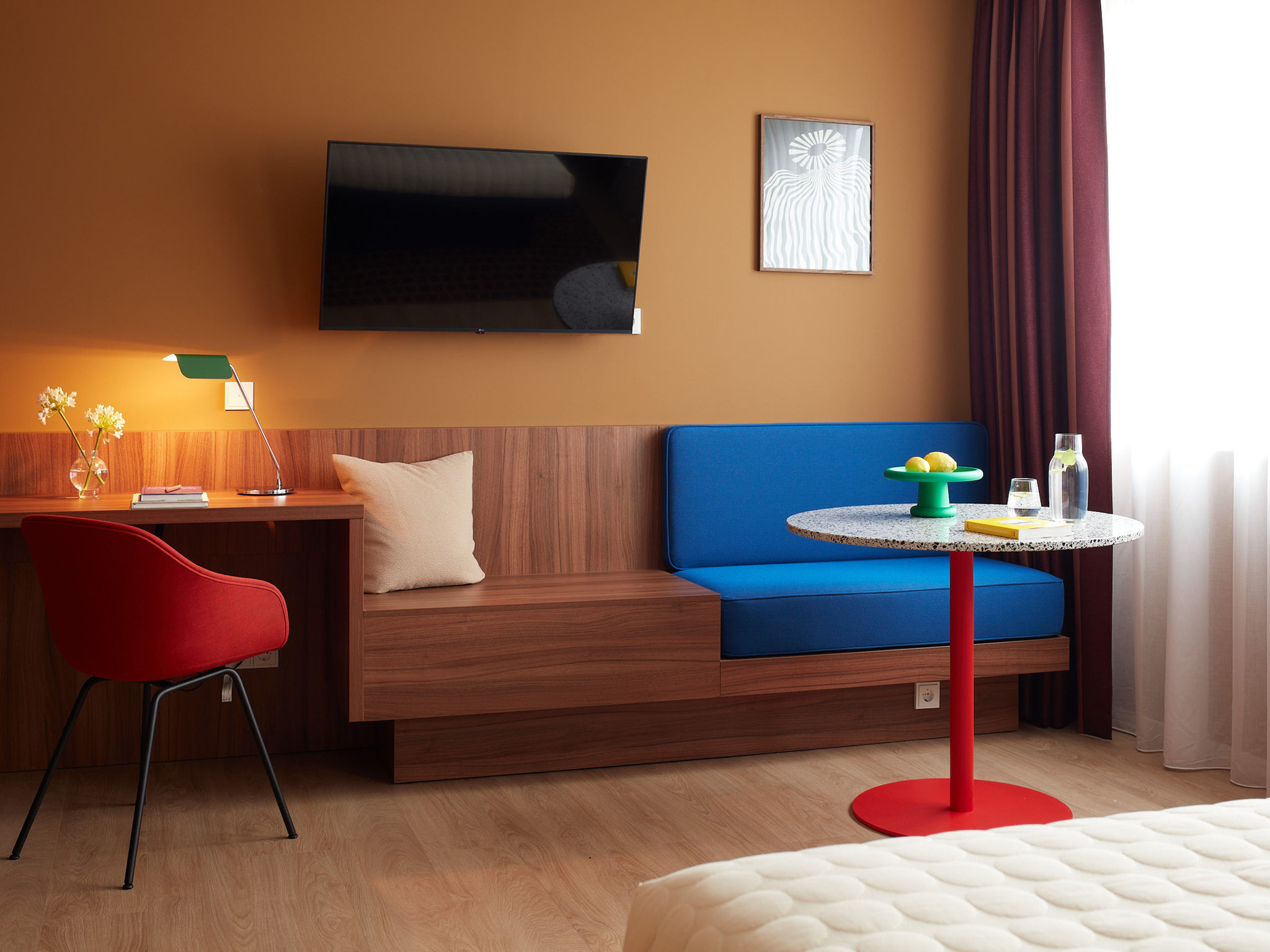 Accessible_Large_Studio_with_Kitchenette2_S