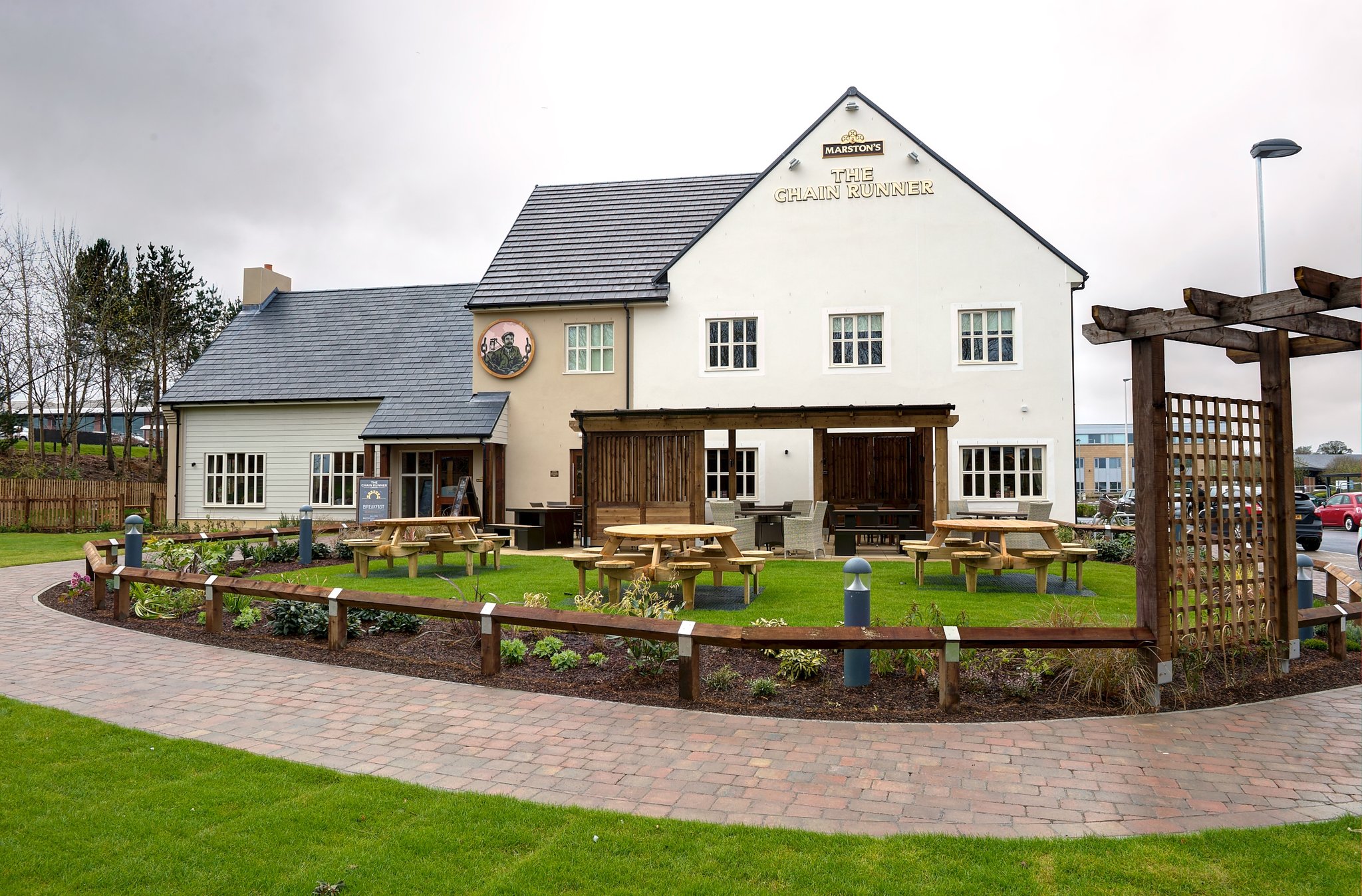 0fg5IYAEGrZlRrG6EiRQ_Pub_Front_S