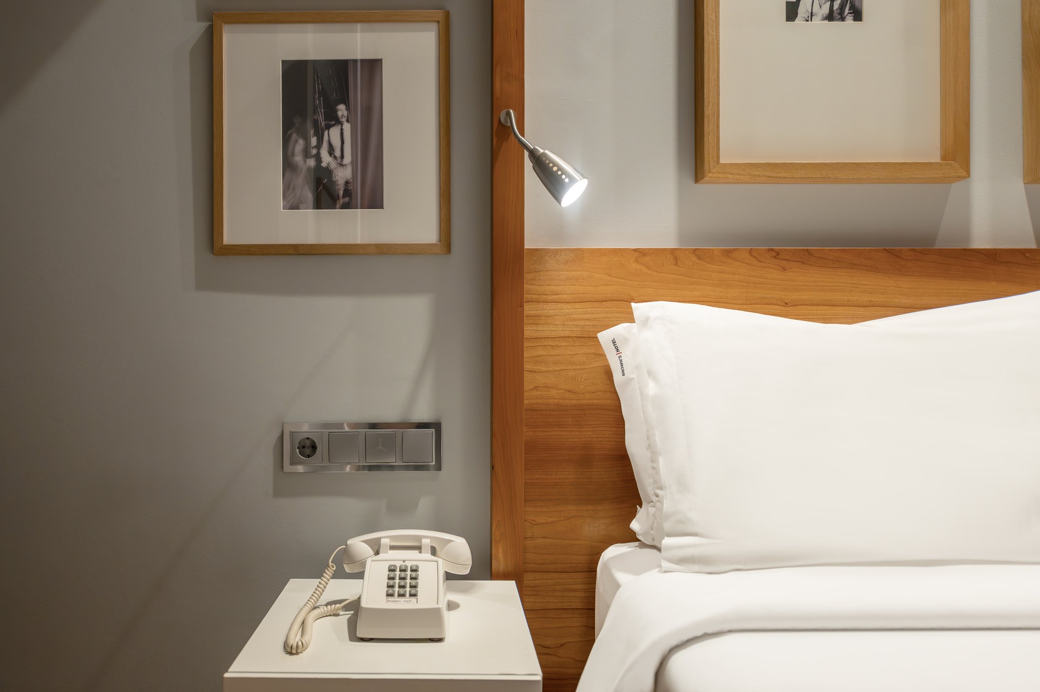 Small_Room_Interior_View_(8)_S