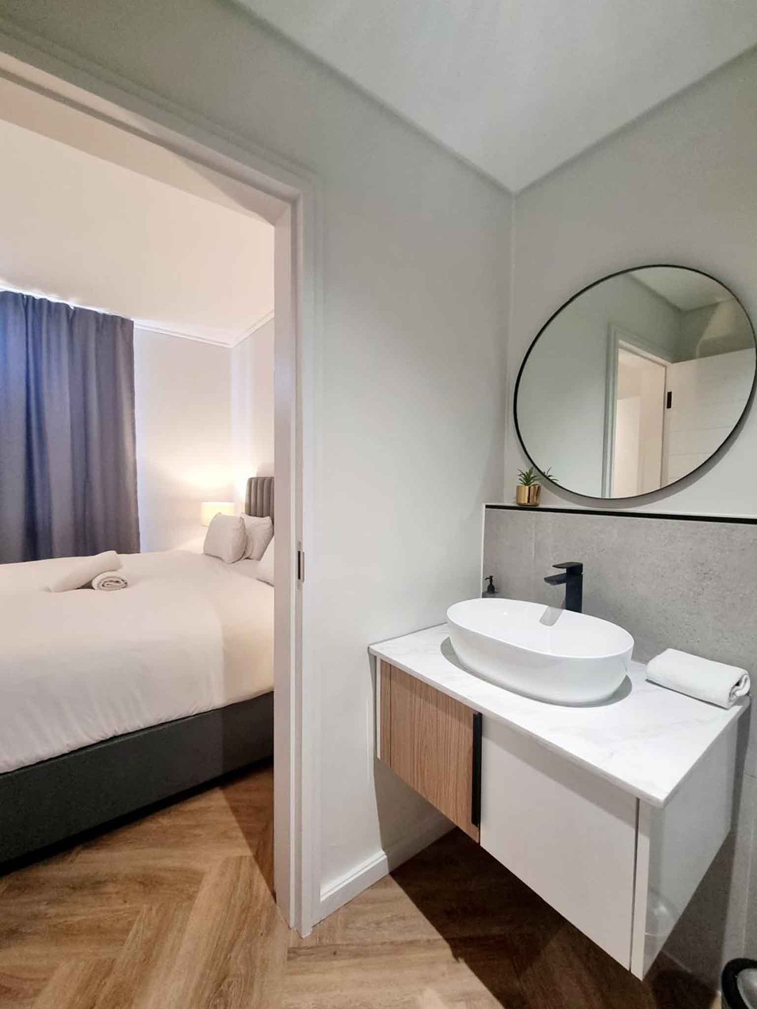 On_Park_Two_Bedroom_Suite-07_S