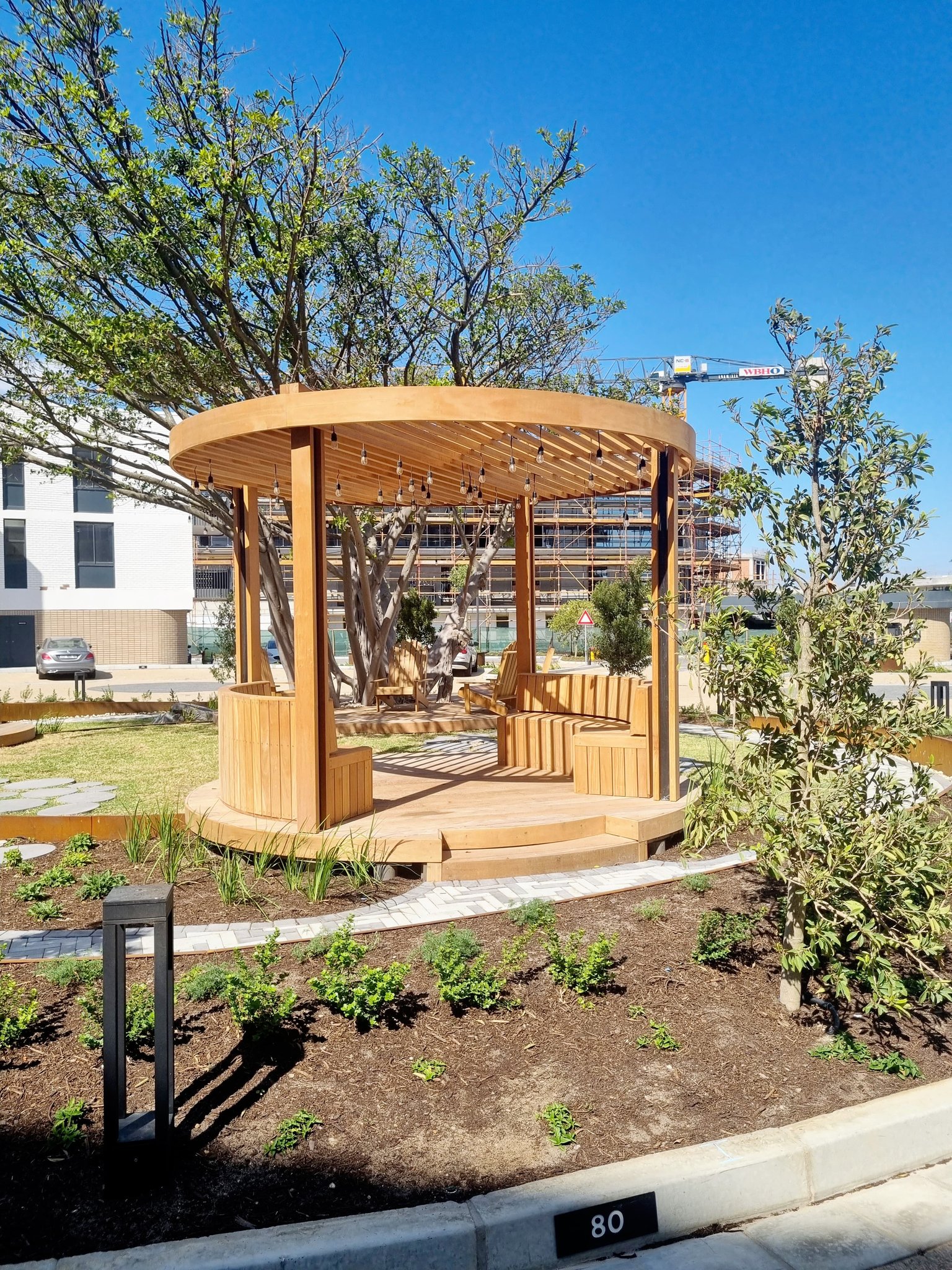 On_Park_Exterior-08_S