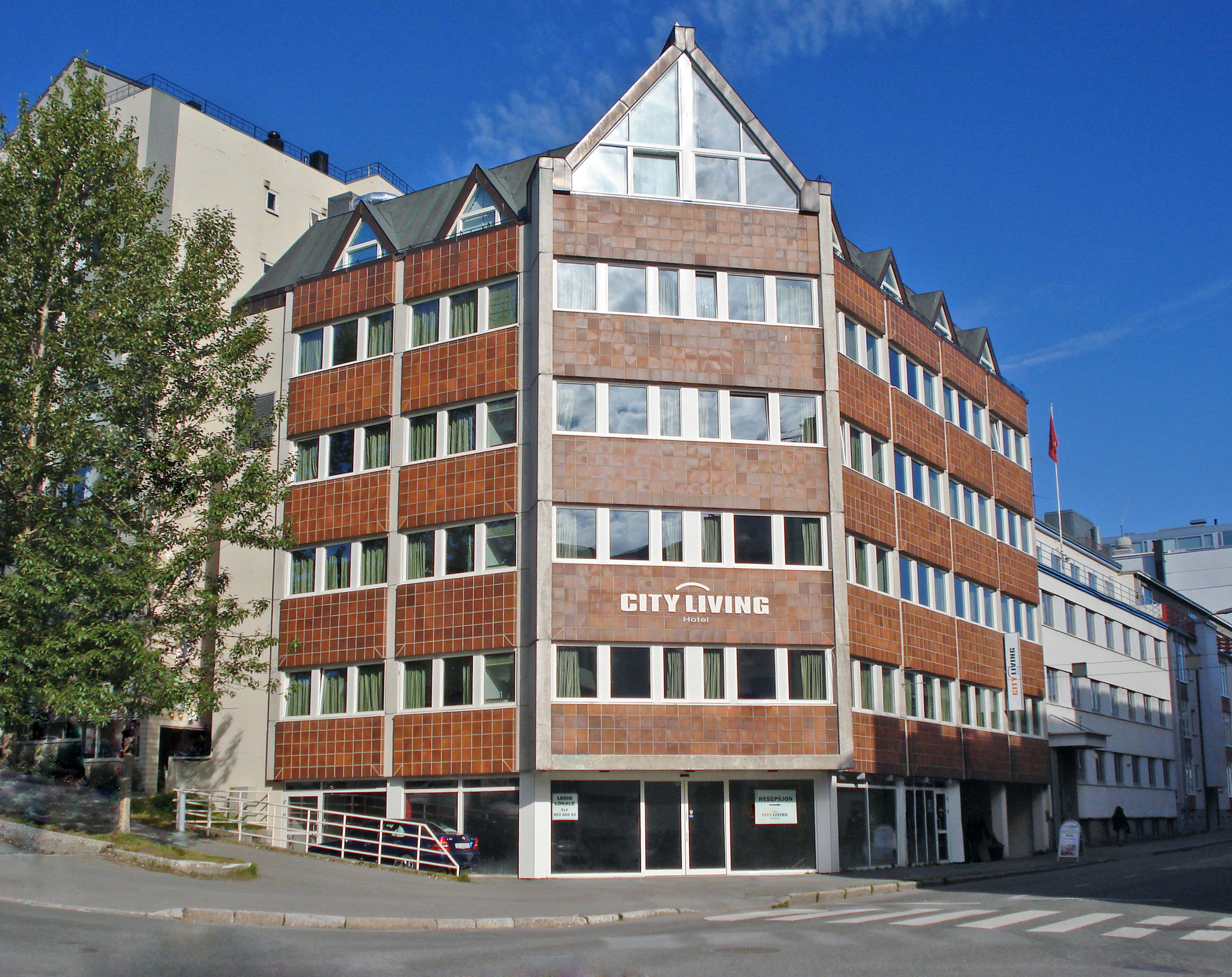 22723_facade-first-hotel-city-tromso_0003_S