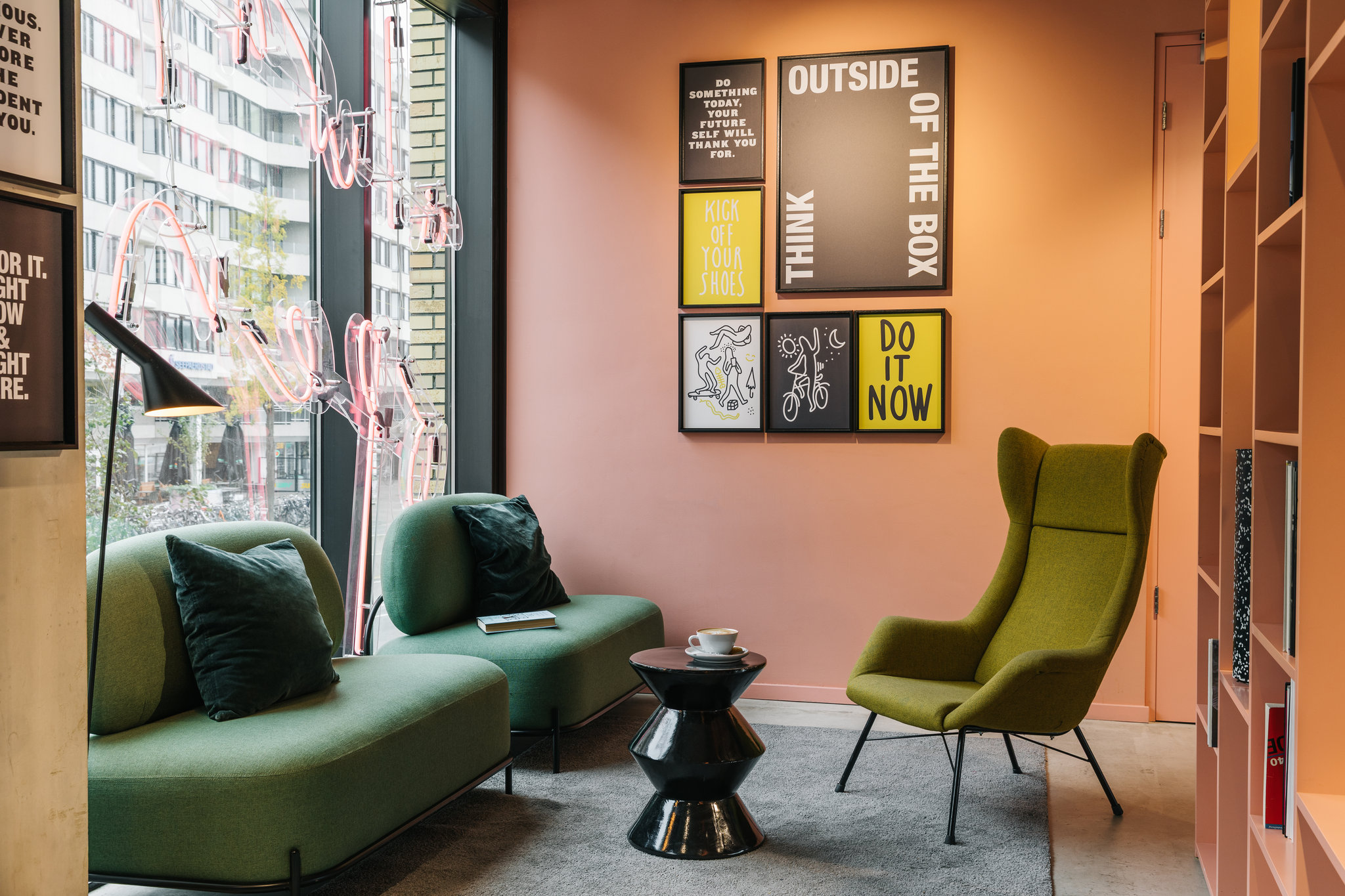 R8P0AeowAEiLCVnA46HgOA_Lobby_S