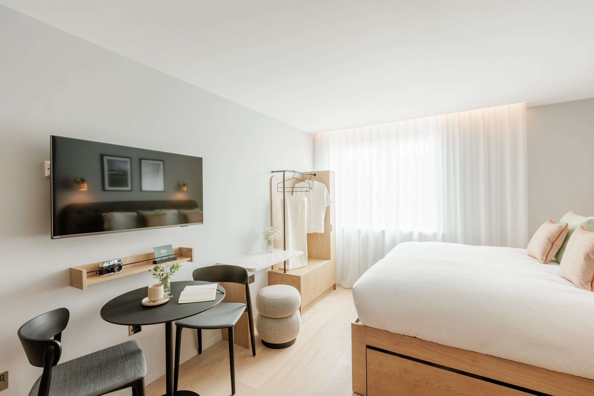 Studio_for_three-01_S