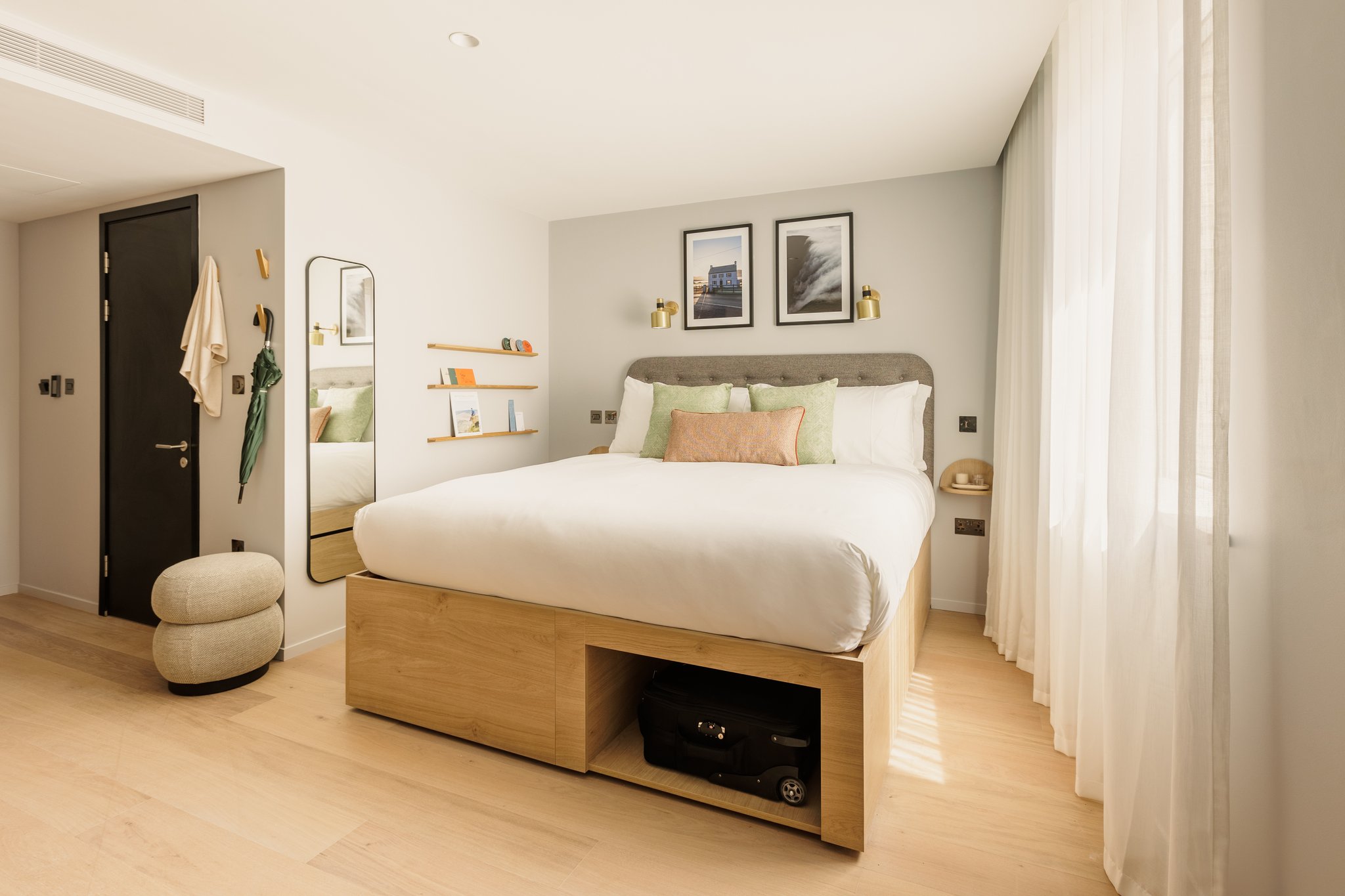 Studio_for_two_-00_S