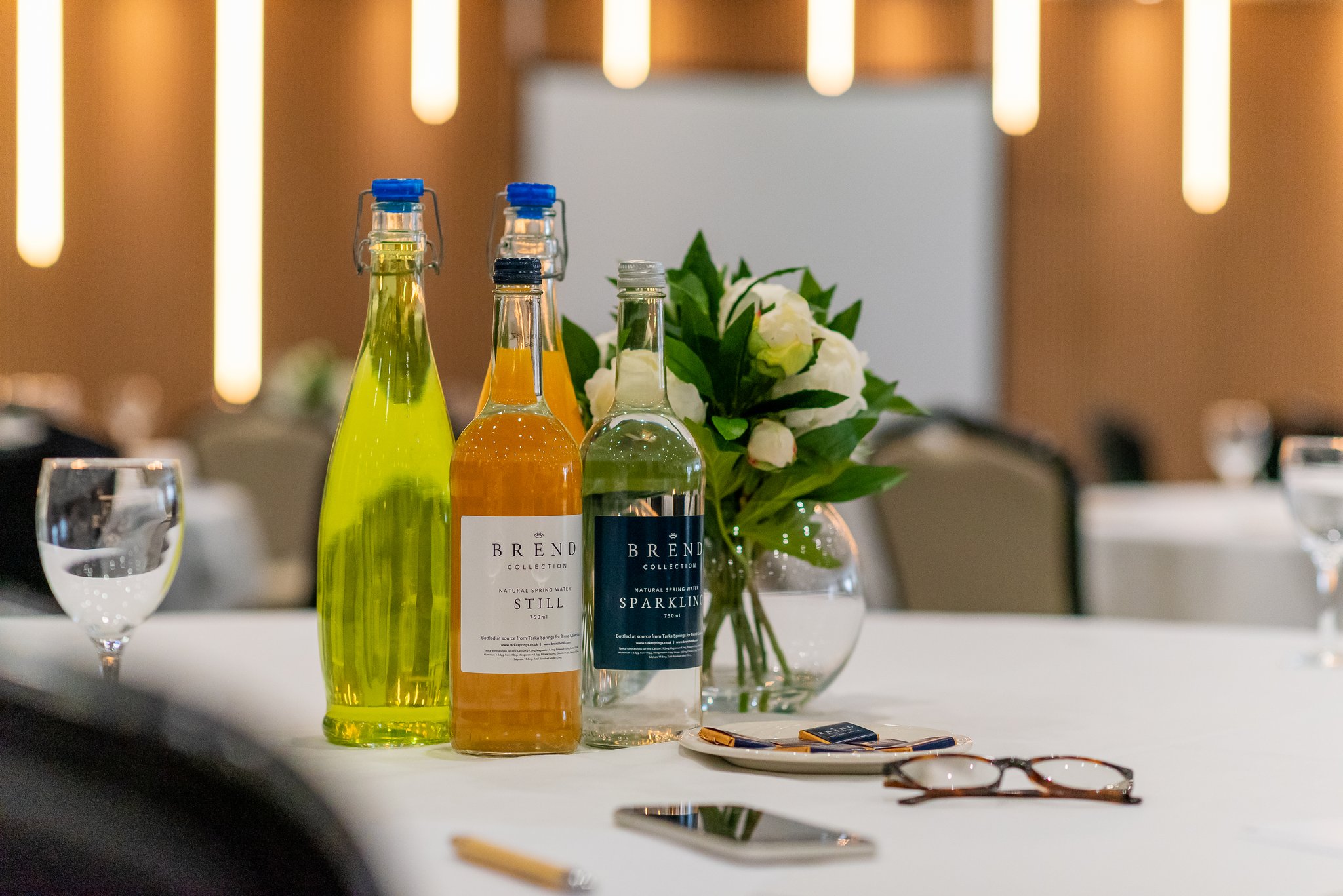 BbMk1uEvjkyUU4ZSkn5P2Q_Brend_Collection_water_and_cordial_S