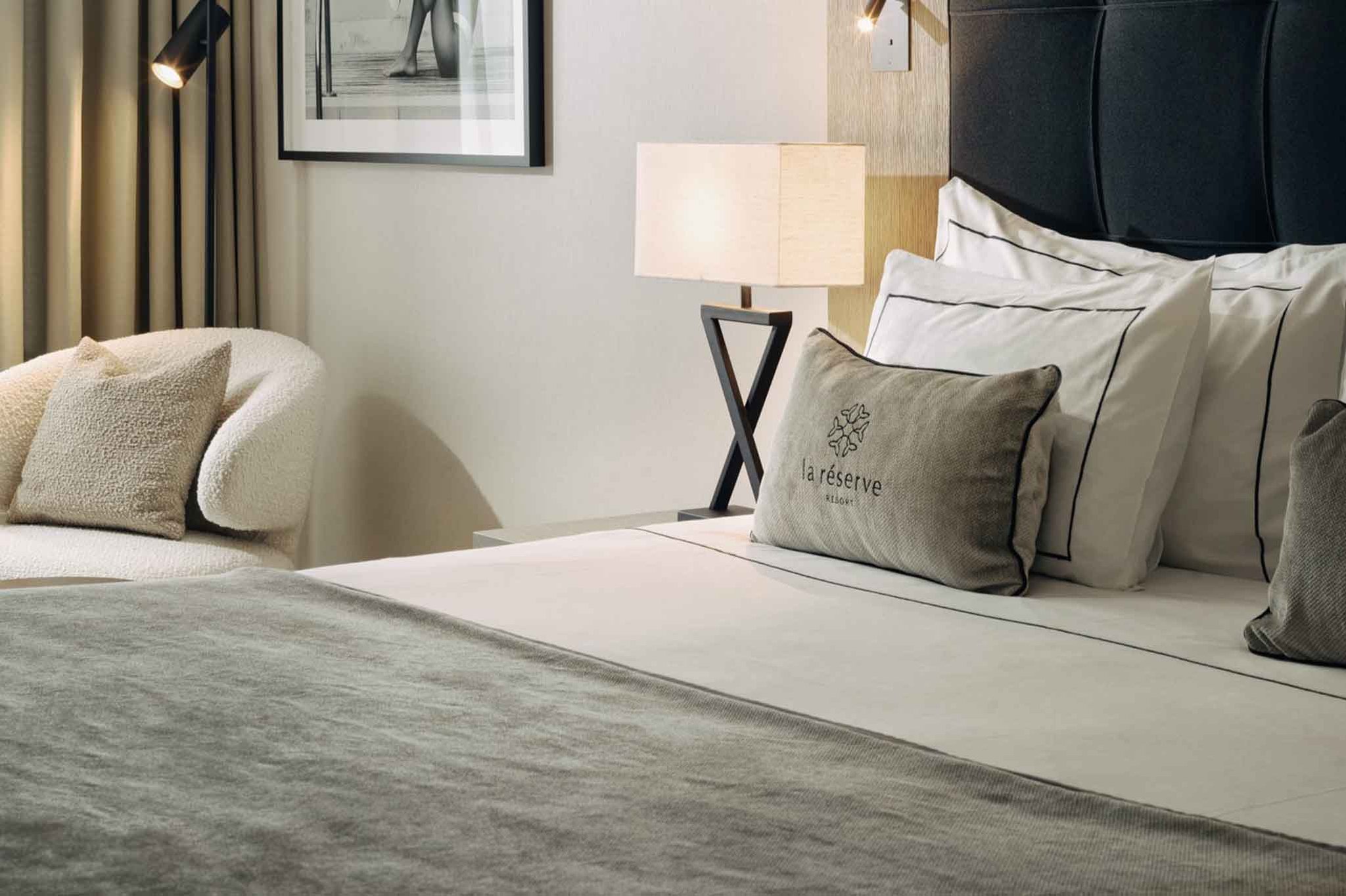 TBdUyFU25USR0XKEv8fdRA_Patio_Room-00_S