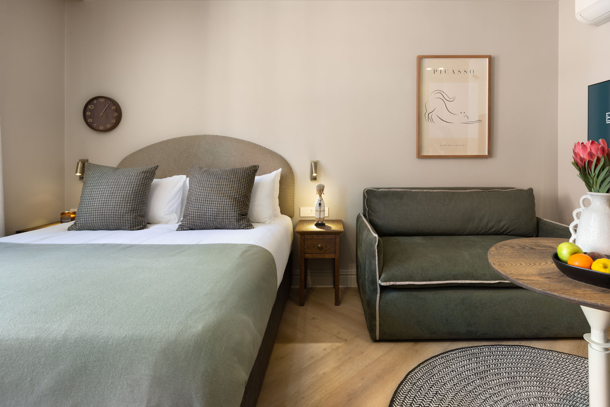 2eibjnF2UmTvMW5tkjXPg_Superior_Studio.(11)_S