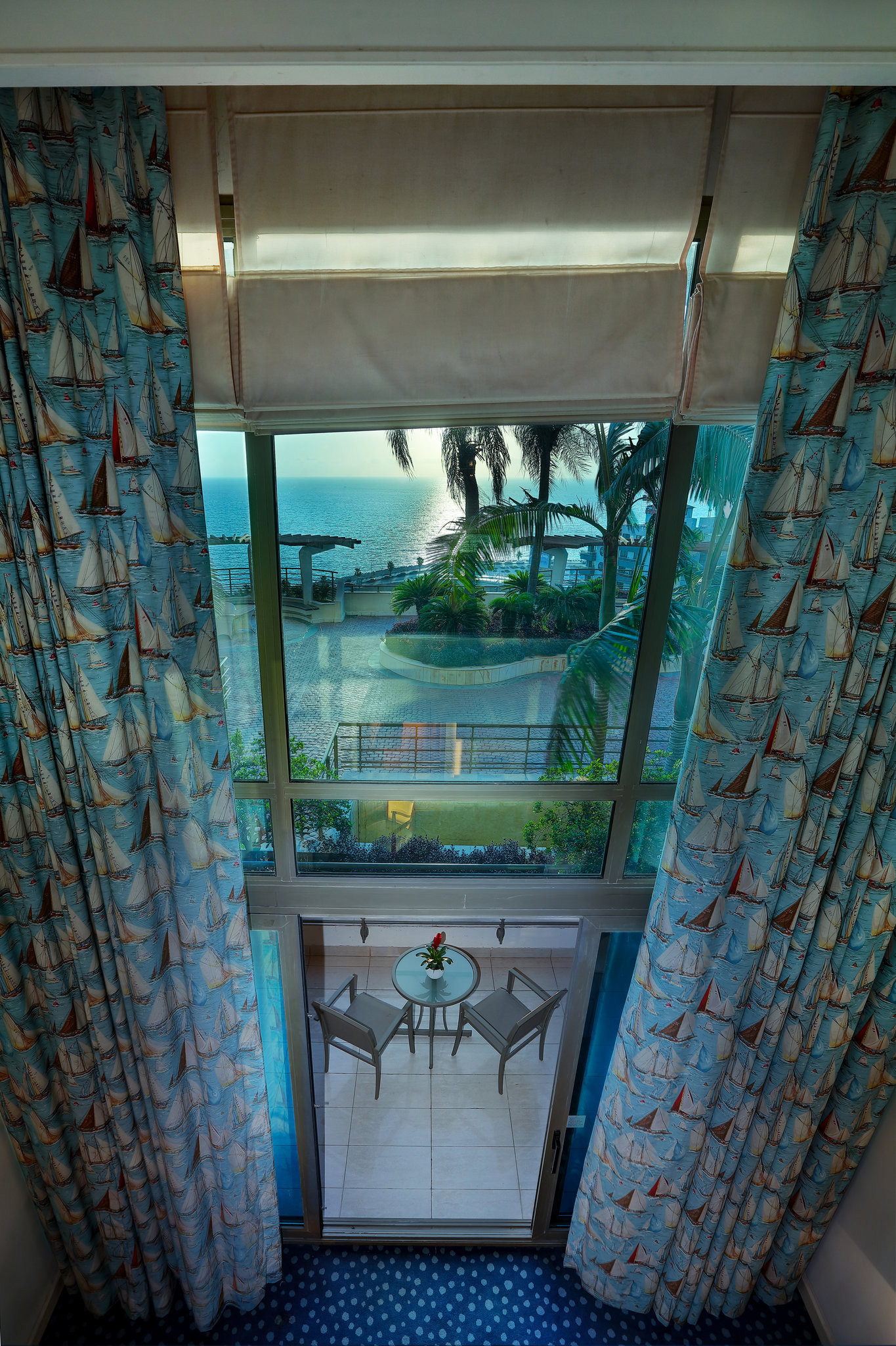 Deluxe_Suite_Balcony_Sea_View-AS1-top_duplex_S