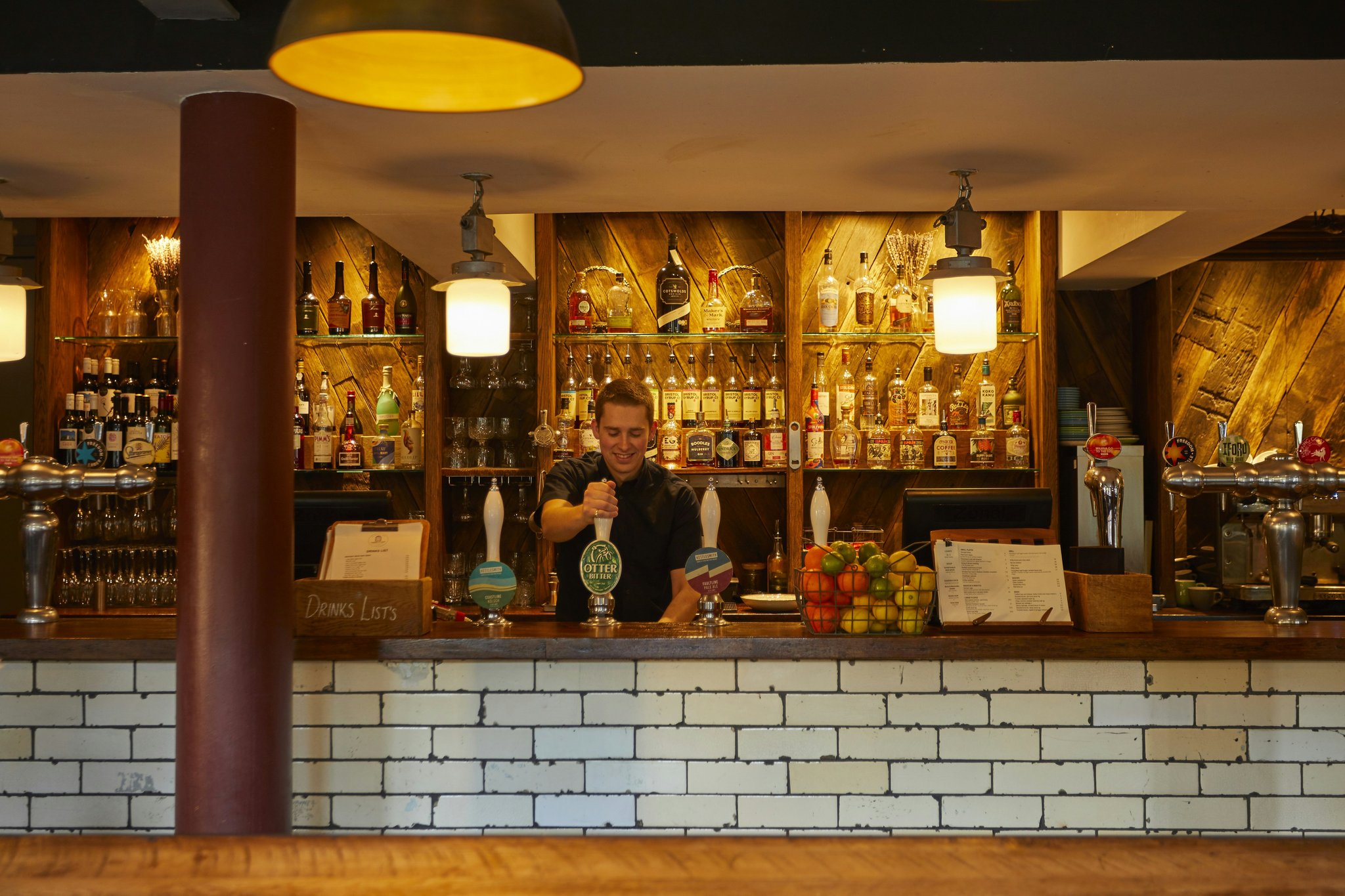 7UmXlZ0jY0CDWlJ3n92xNQ_Bar_S