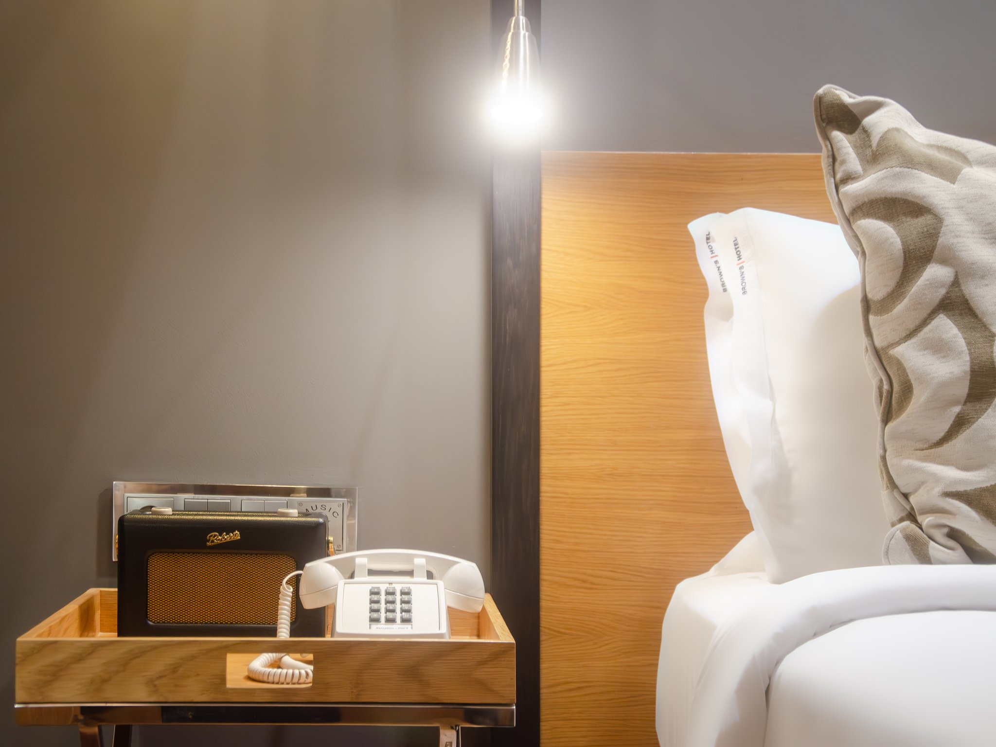 Small_Room_Street_View_(12)_S